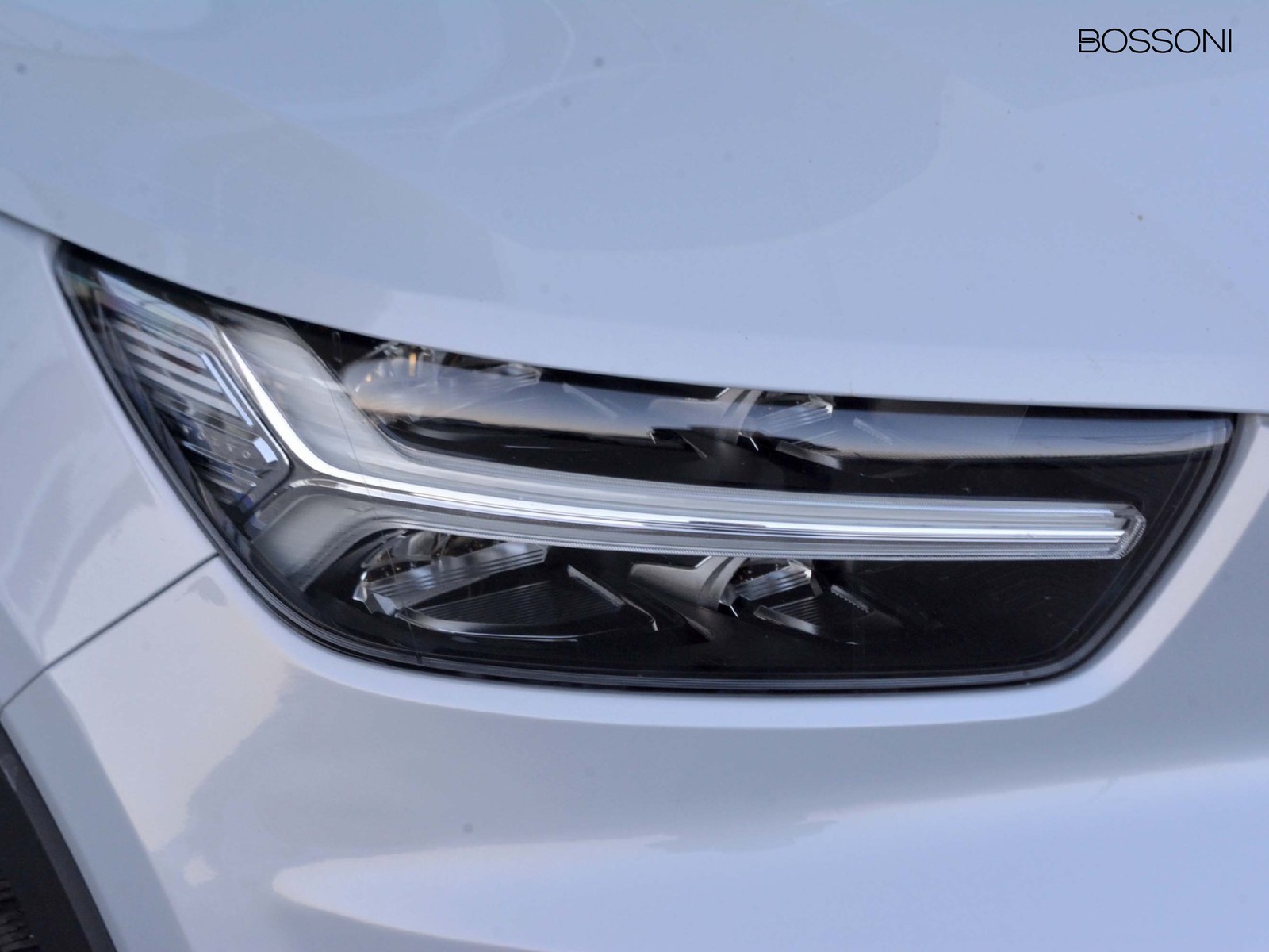 23 - Volvo XC40 1.5 t5 recharge plug-in-hybrid inscription expression geartronic my21