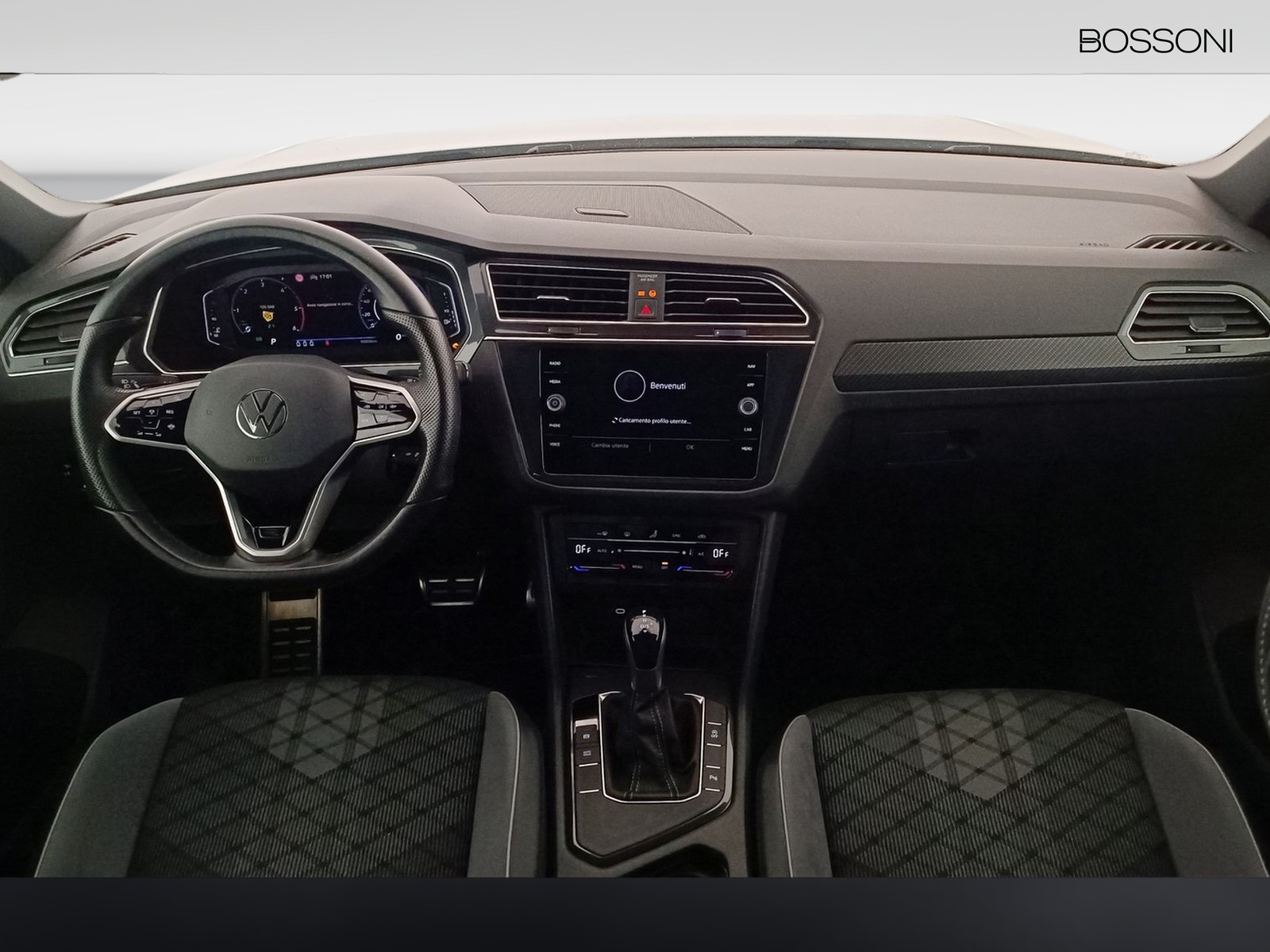 3 - Volkswagen Tiguan 2.0 tdi scr 150cv r-line dsg
