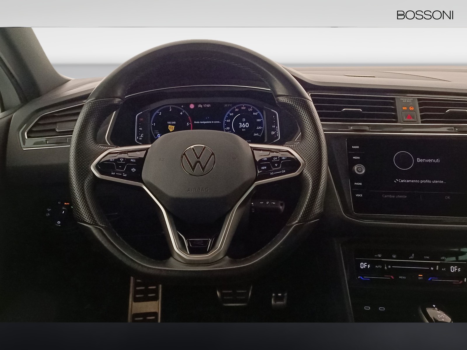 4 - Volkswagen Tiguan 2.0 tdi scr 150cv r-line dsg