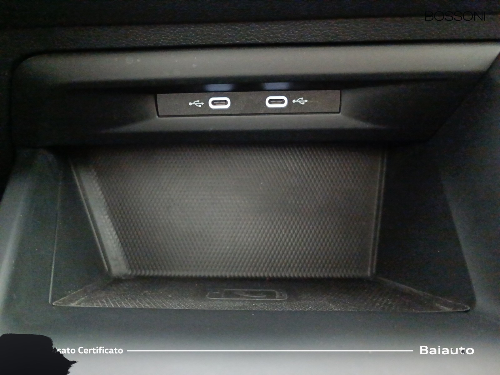 12 - Volkswagen Golf 1.5 tgi 130cv life dsg