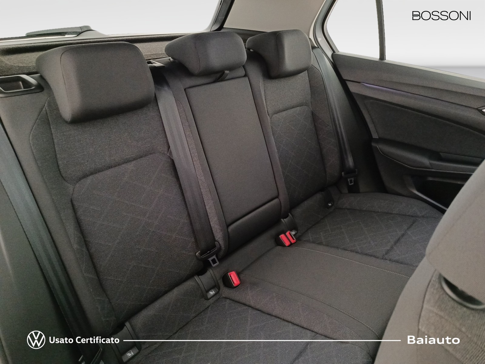 21 - Volkswagen Golf 1.5 tgi 130cv life dsg