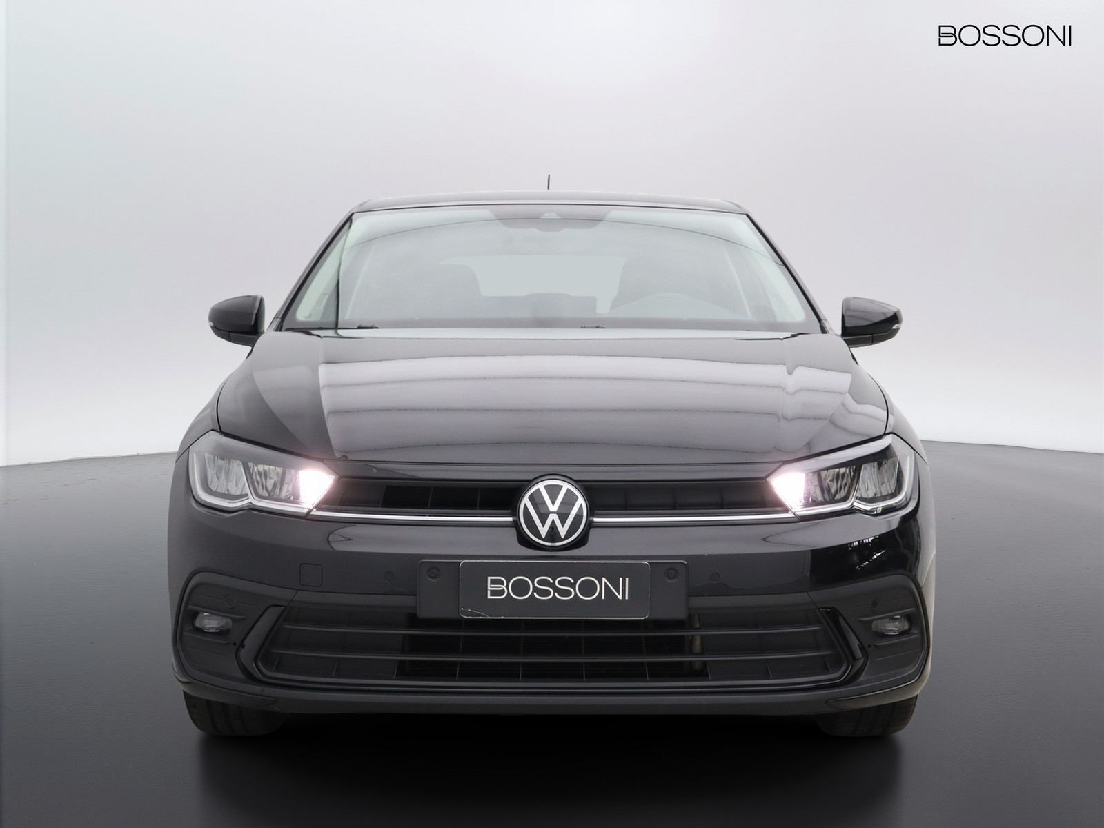 2 - Volkswagen Polo 1.0 80cv life