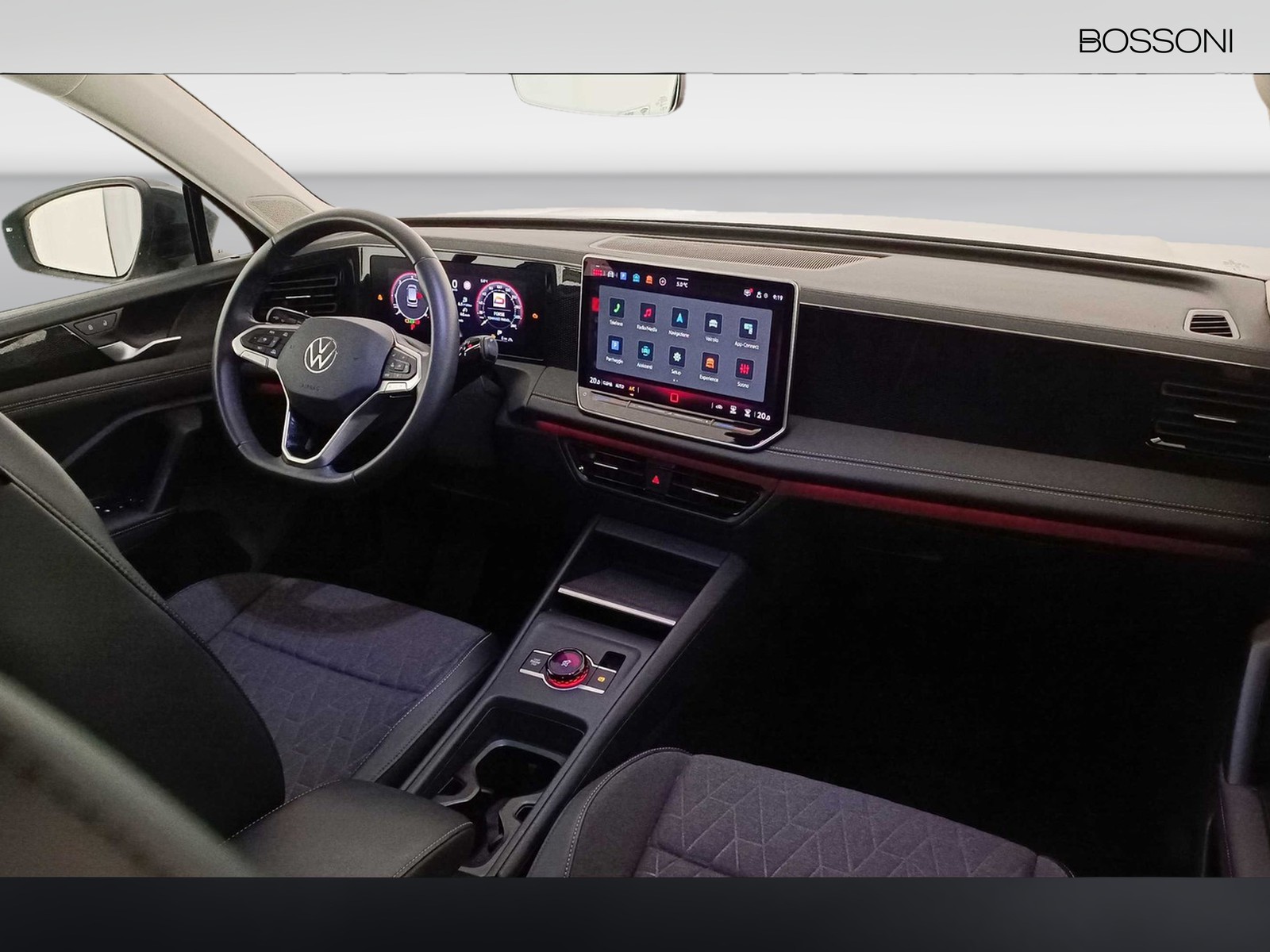 6 - Volkswagen Tiguan 2.0 tdi scr 150cv life dsg