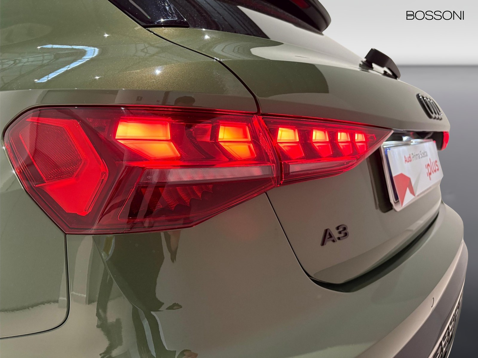 9 - Audi A3 sportback 2.0 tdi 150cv s line edition s tronic