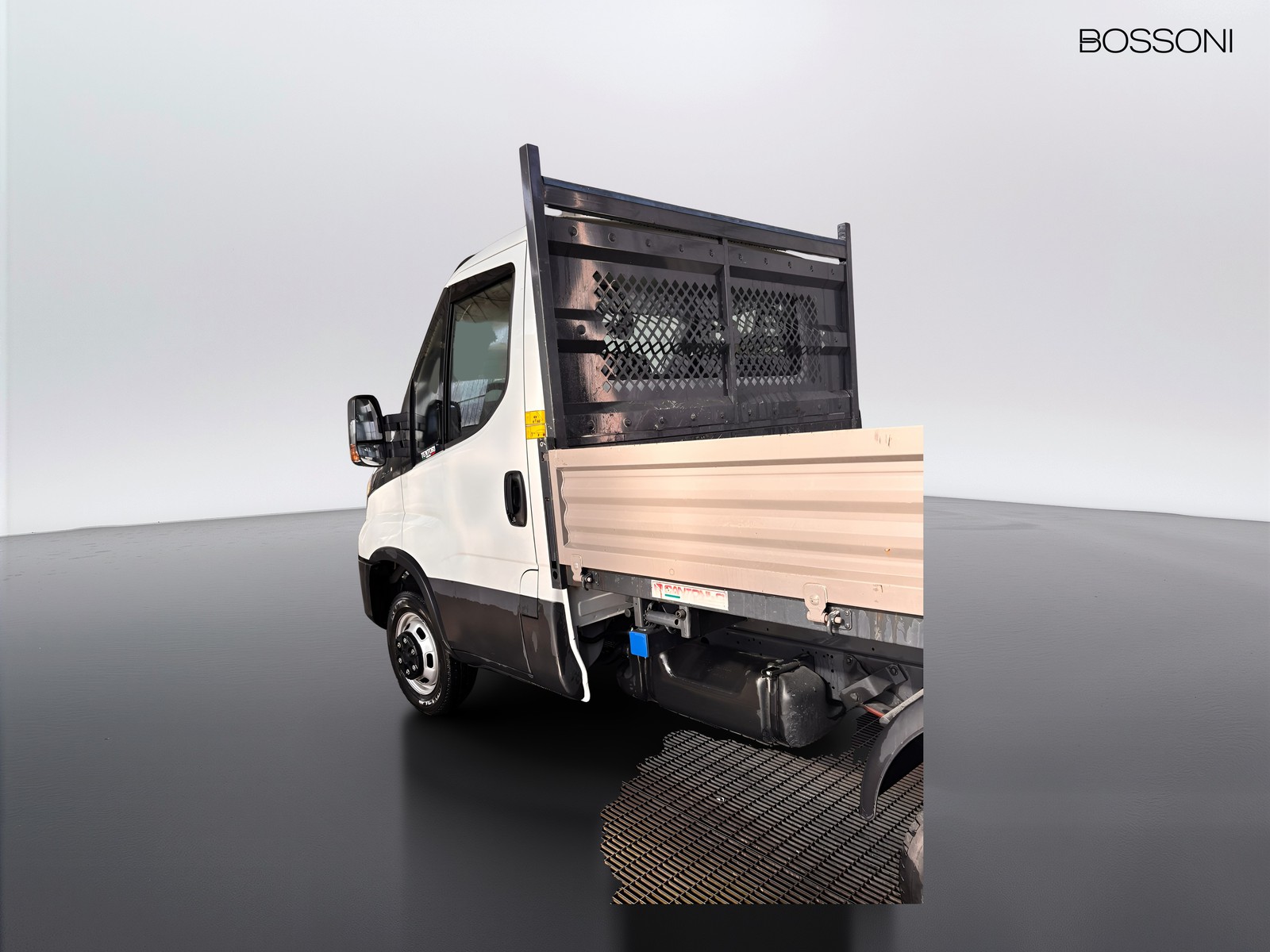12 - Iveco Daily 35 c12 3000 cab.
