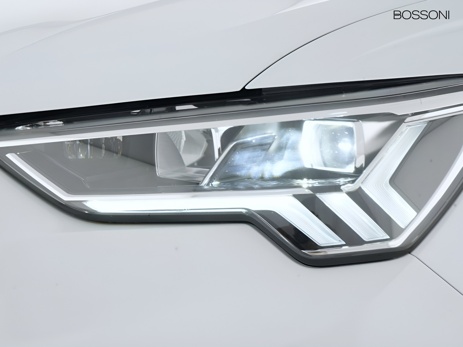 6 - Audi Q3 35 1.5 tfsi evo2 business advanced s tronic