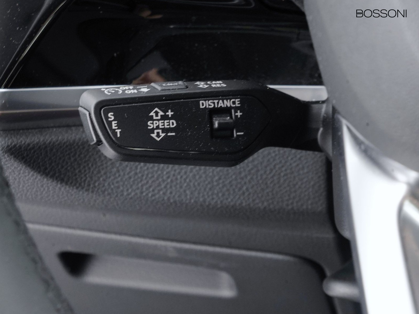 24 - Audi Q3 35 1.5 tfsi evo2 business advanced s tronic