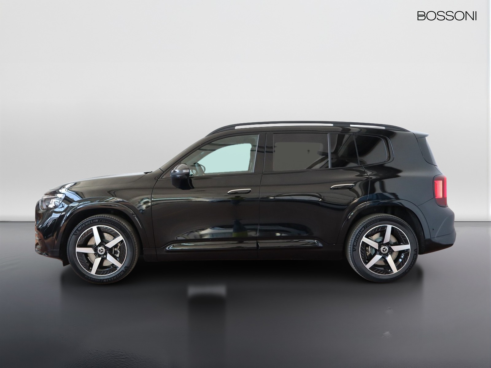 3 - Mercedes GLB eq 350 advanced plus 4matic