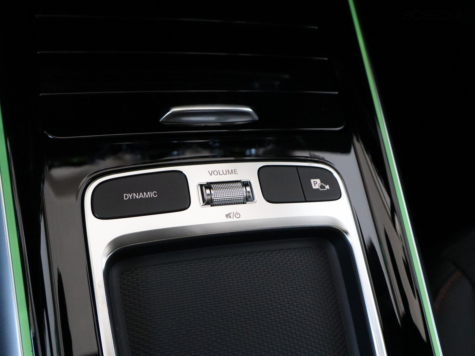 14 - Mercedes GLA 250 e plug-in-hybrid amg line extra 8g-dct