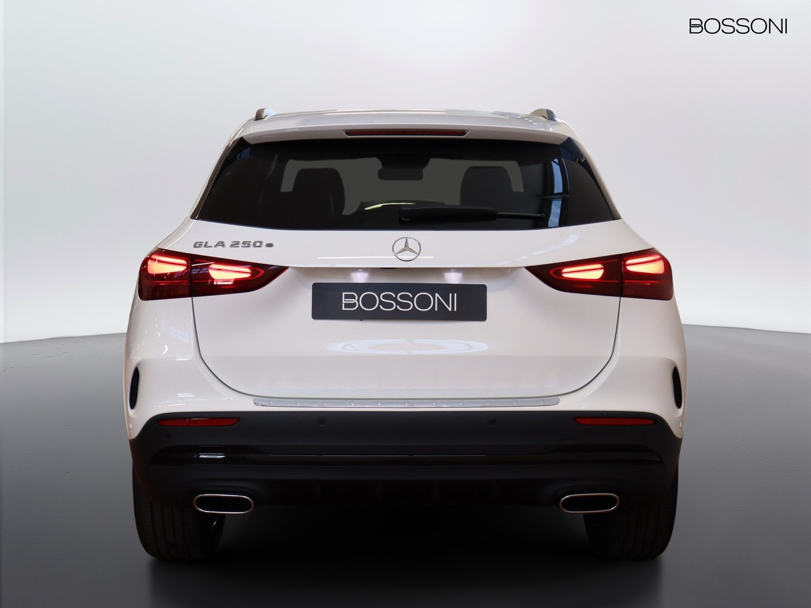6 - Mercedes GLA 250 e plug-in-hybrid amg line extra 8g-dct