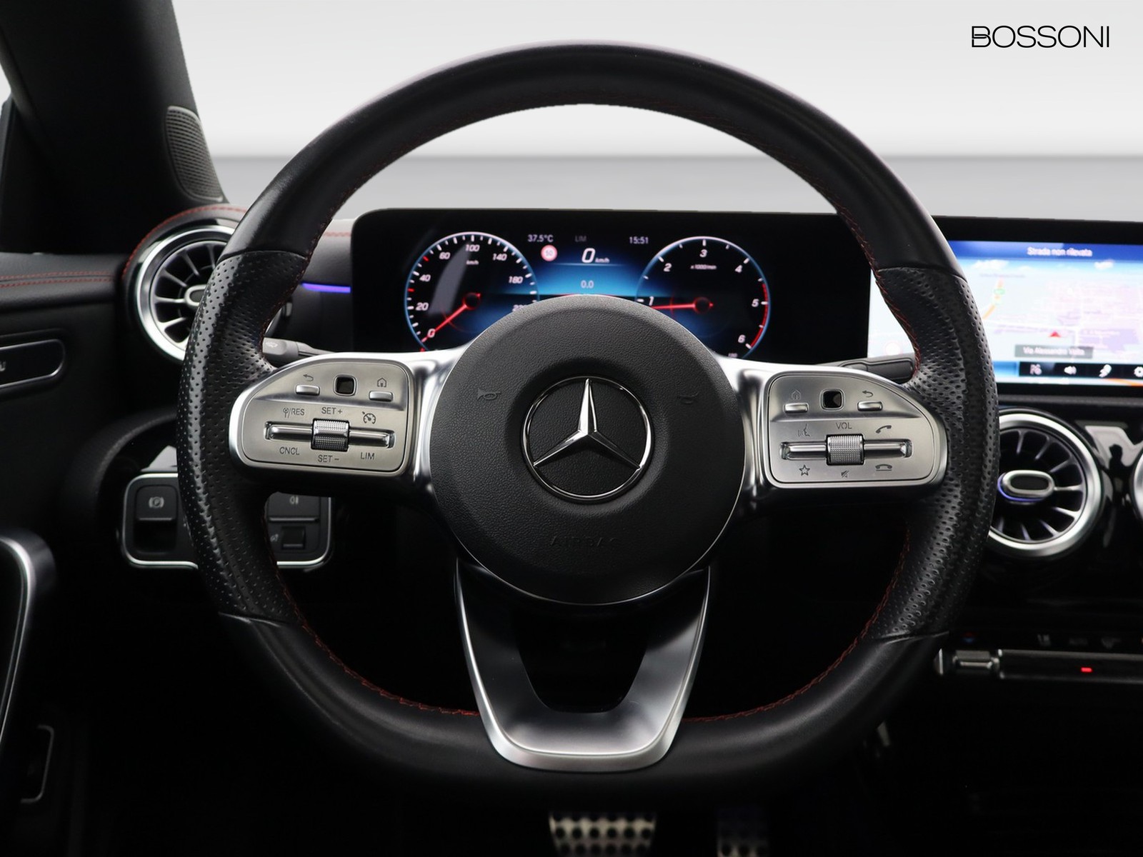 18 - Mercedes CLA shooting brake 200 d premium 8g-dct