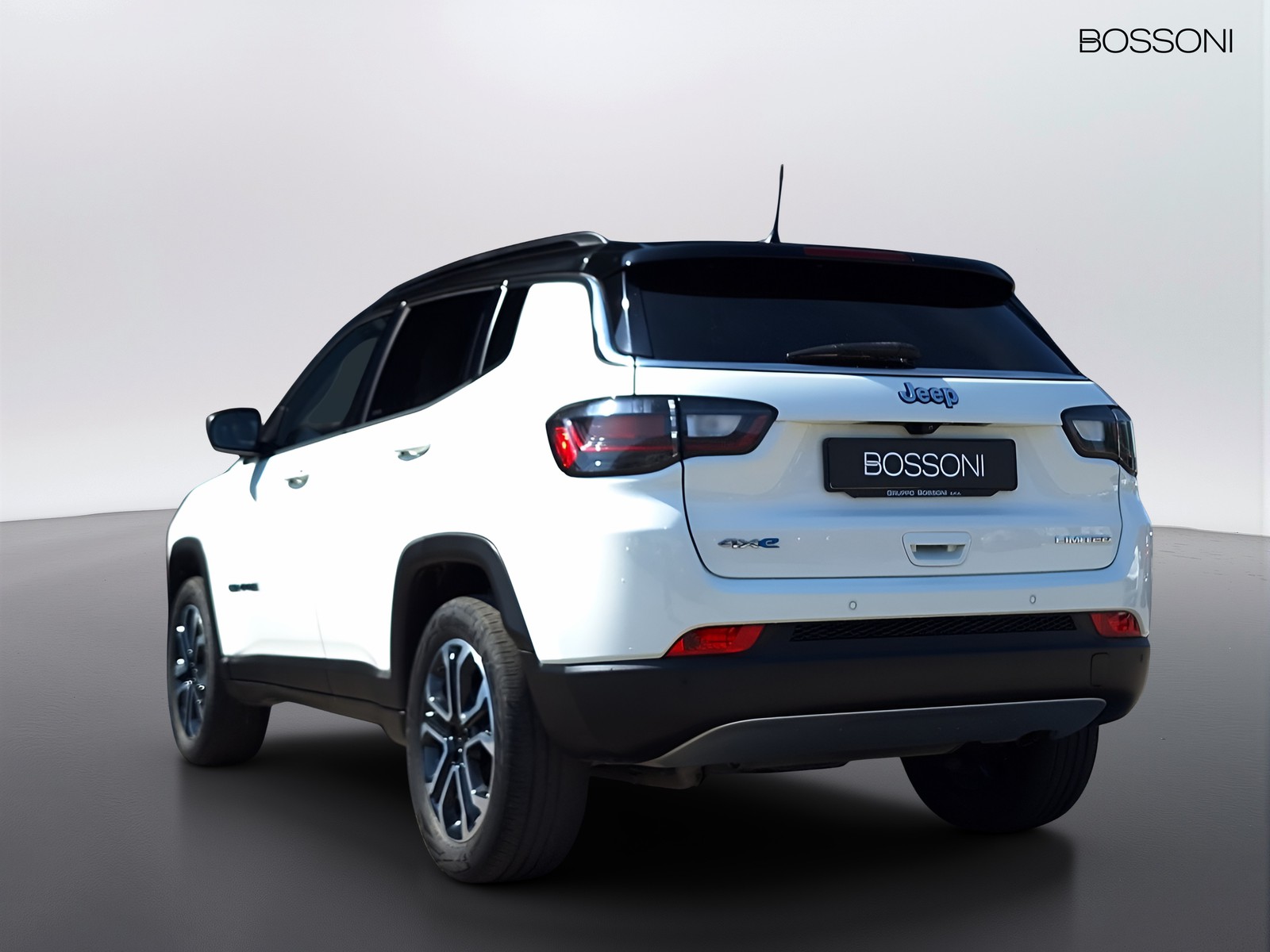 8 - Jeep Compass 1.3 turbo t4 phev limited 4xe at6