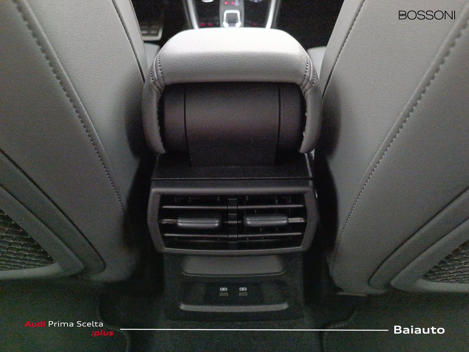 14 - Audi A3 sportback 30 1.5 g-tron business advanced s tronic