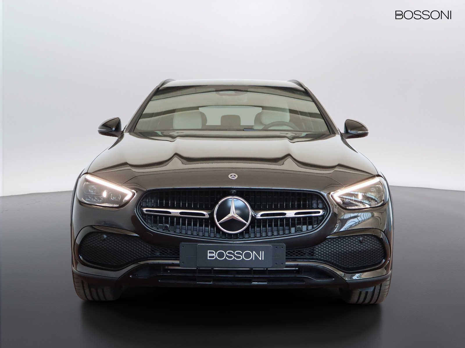 2 - Mercedes Classe C station wagon all-terrain 220 d mild hybrid premium 4matic 9g-tronic