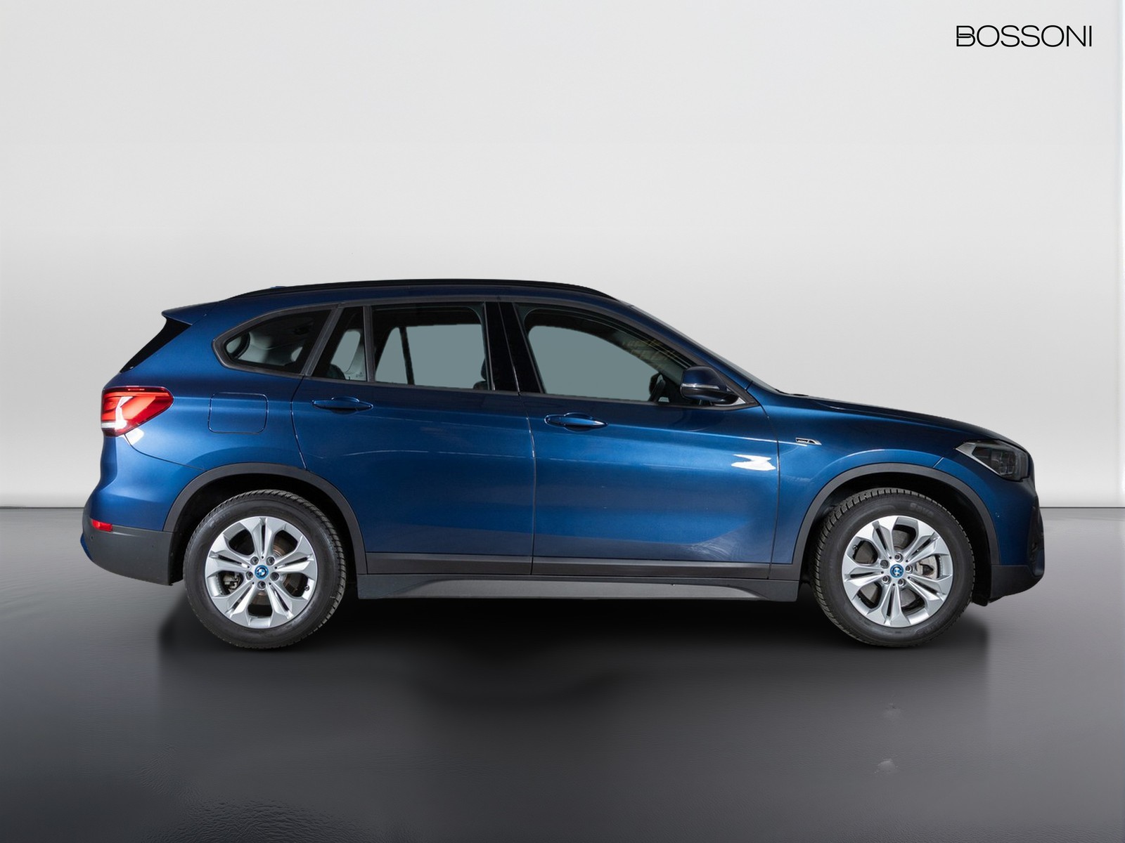 3 - BMW X1 25e xdrive business advantage steptronic