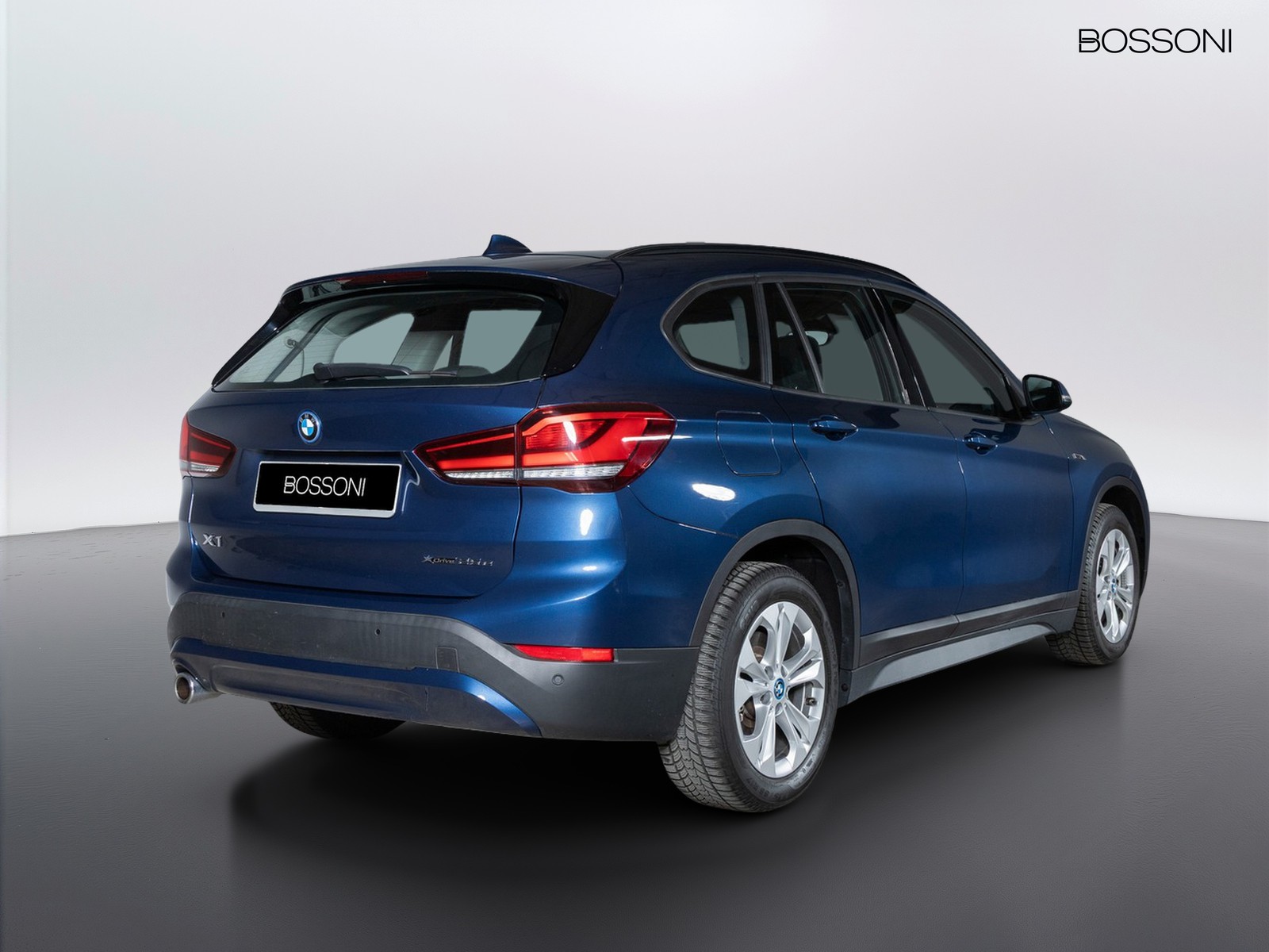 4 - BMW X1 25e xdrive business advantage steptronic