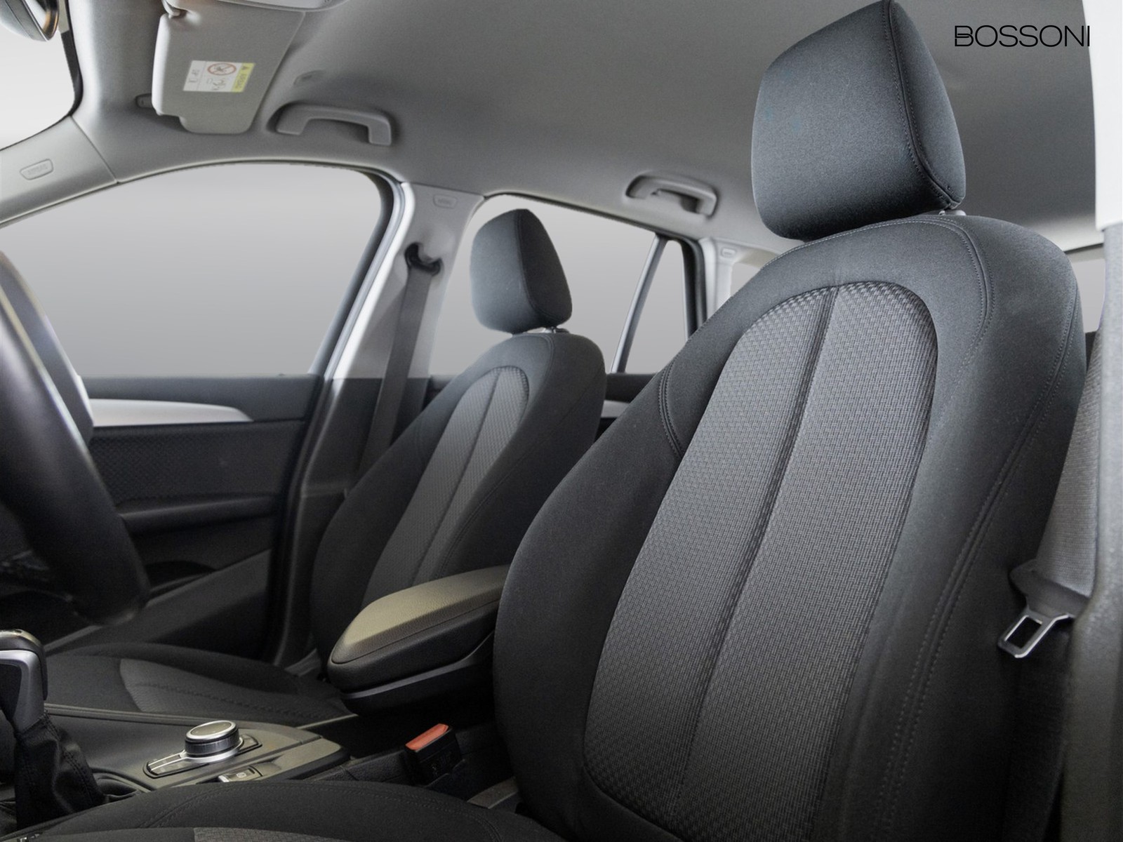 8 - BMW X1 25e xdrive business advantage steptronic