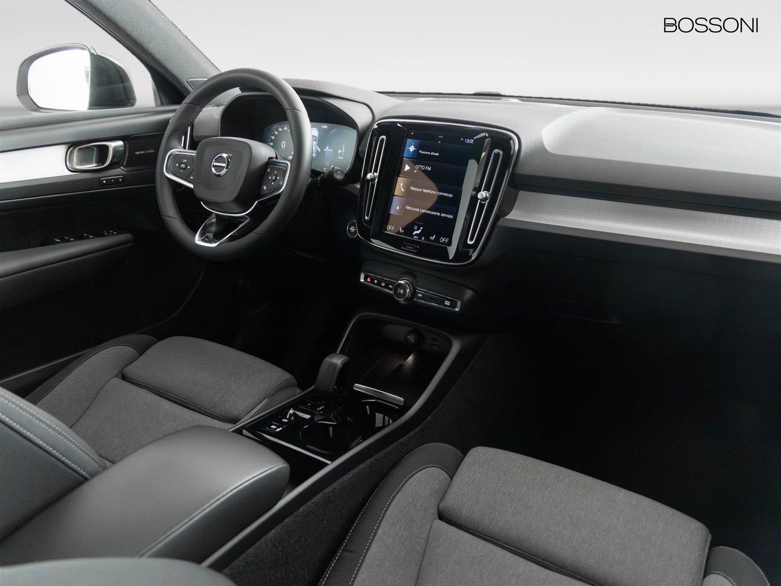 5 - Volvo XC40 1.5 t4 recharge plug-in-hybrid plus dark automatico