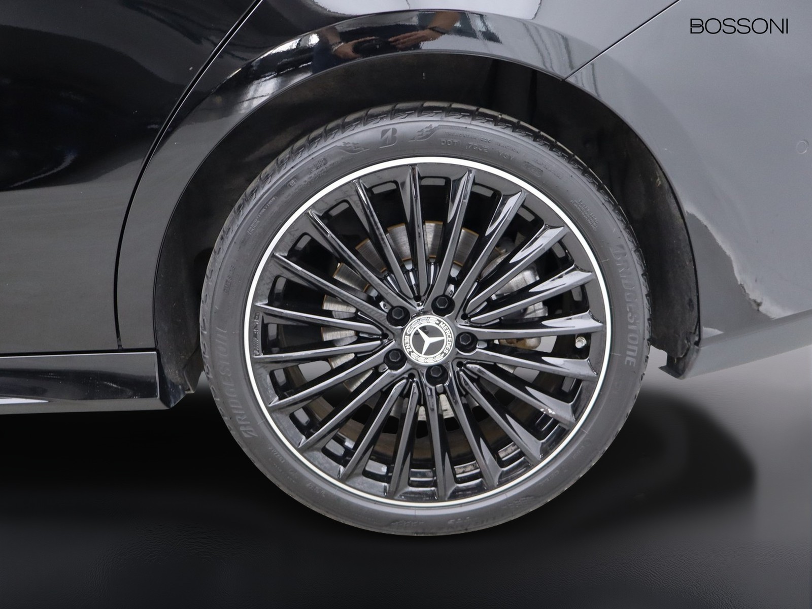 4 - Mercedes CLA coupe 250 e plug-in-hybrid amg line advanced plus 8g-dct