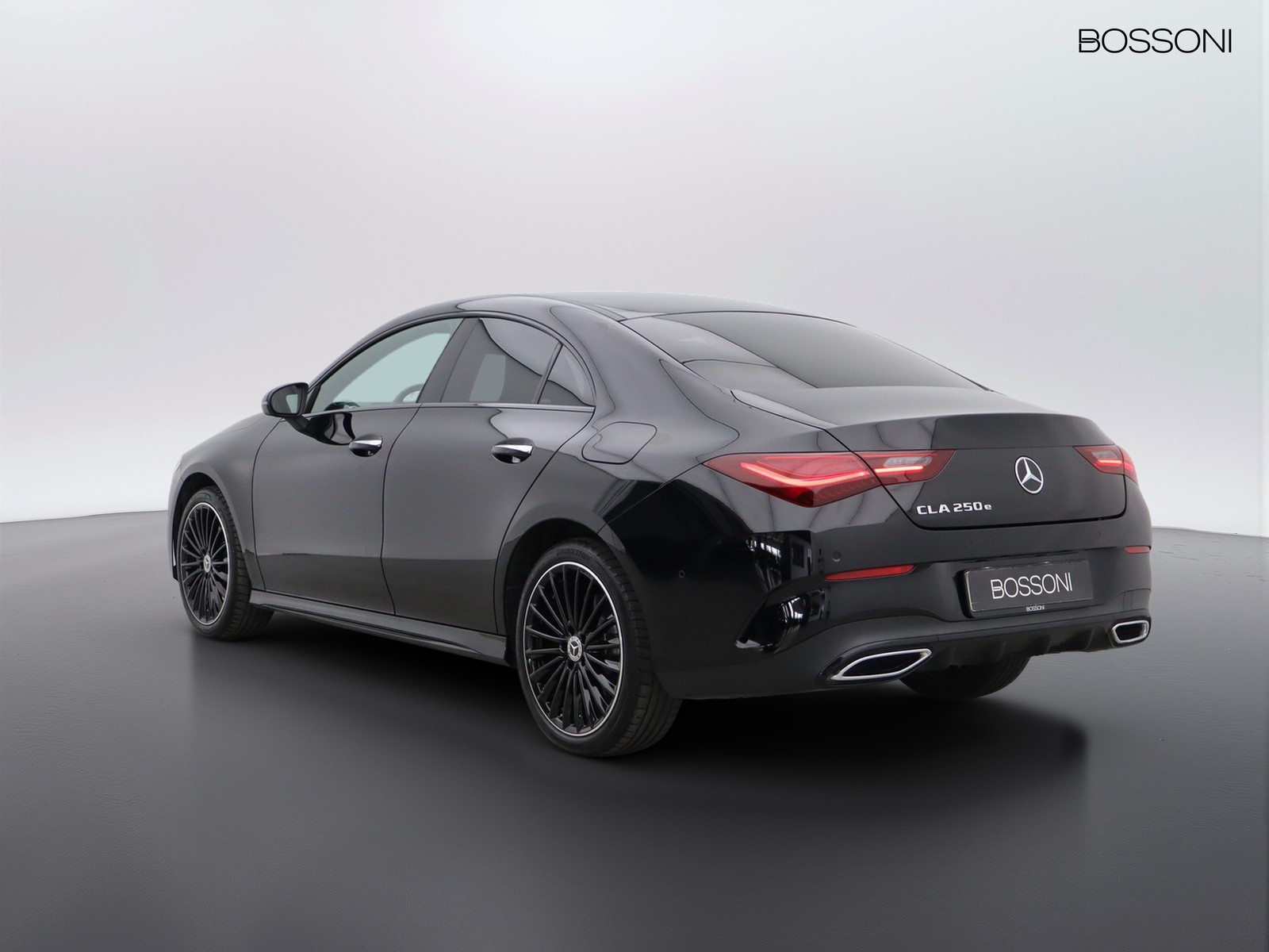 5 - Mercedes CLA coupe 250 e plug-in-hybrid amg line advanced plus 8g-dct