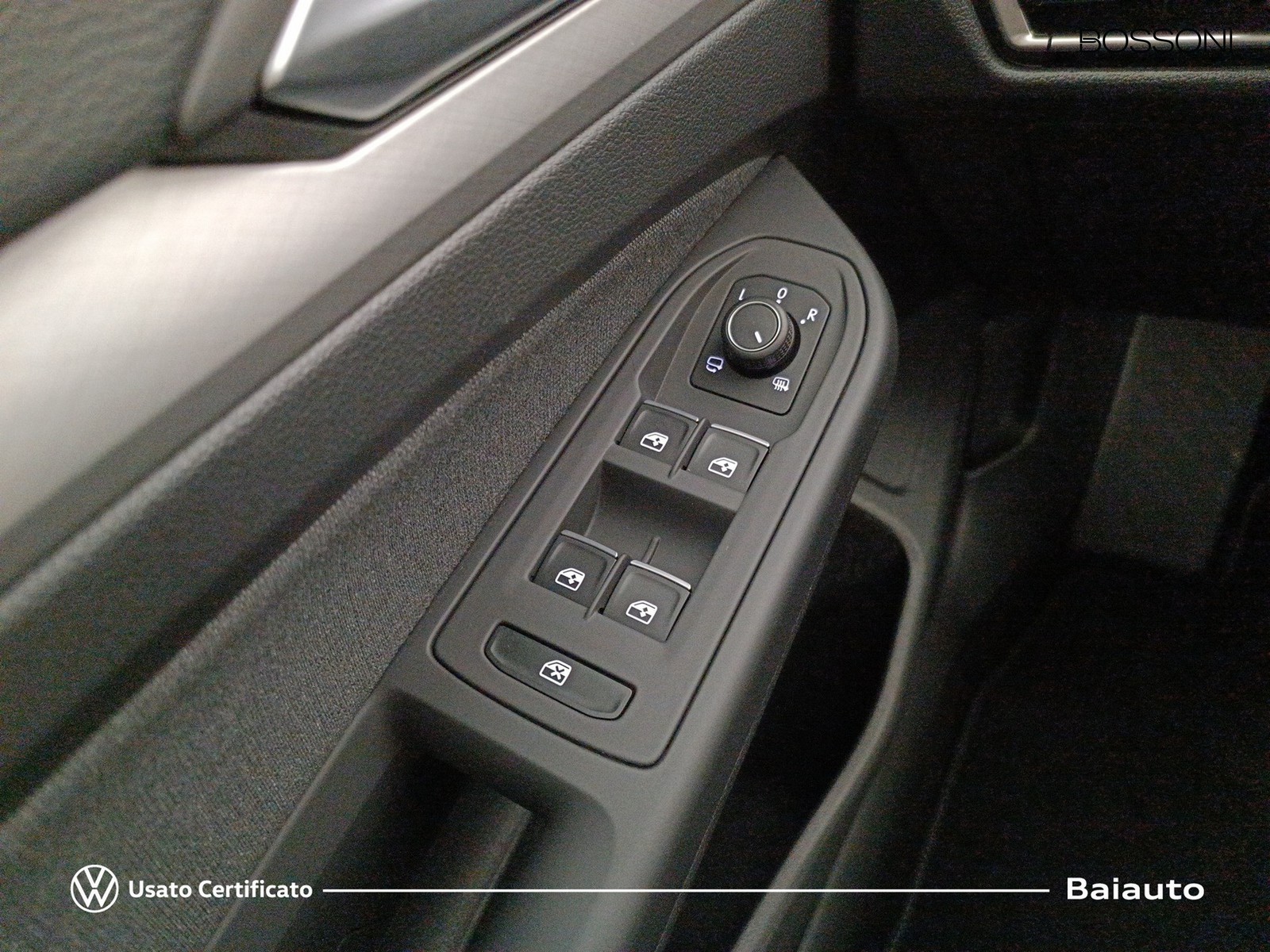 18 - Volkswagen Golf 1.0 tsi evo 110cv life