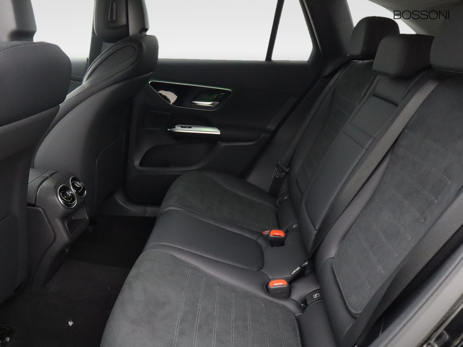 8 - Mercedes GLC suv 220 d amg line advanced 4matic 9g-tronic
