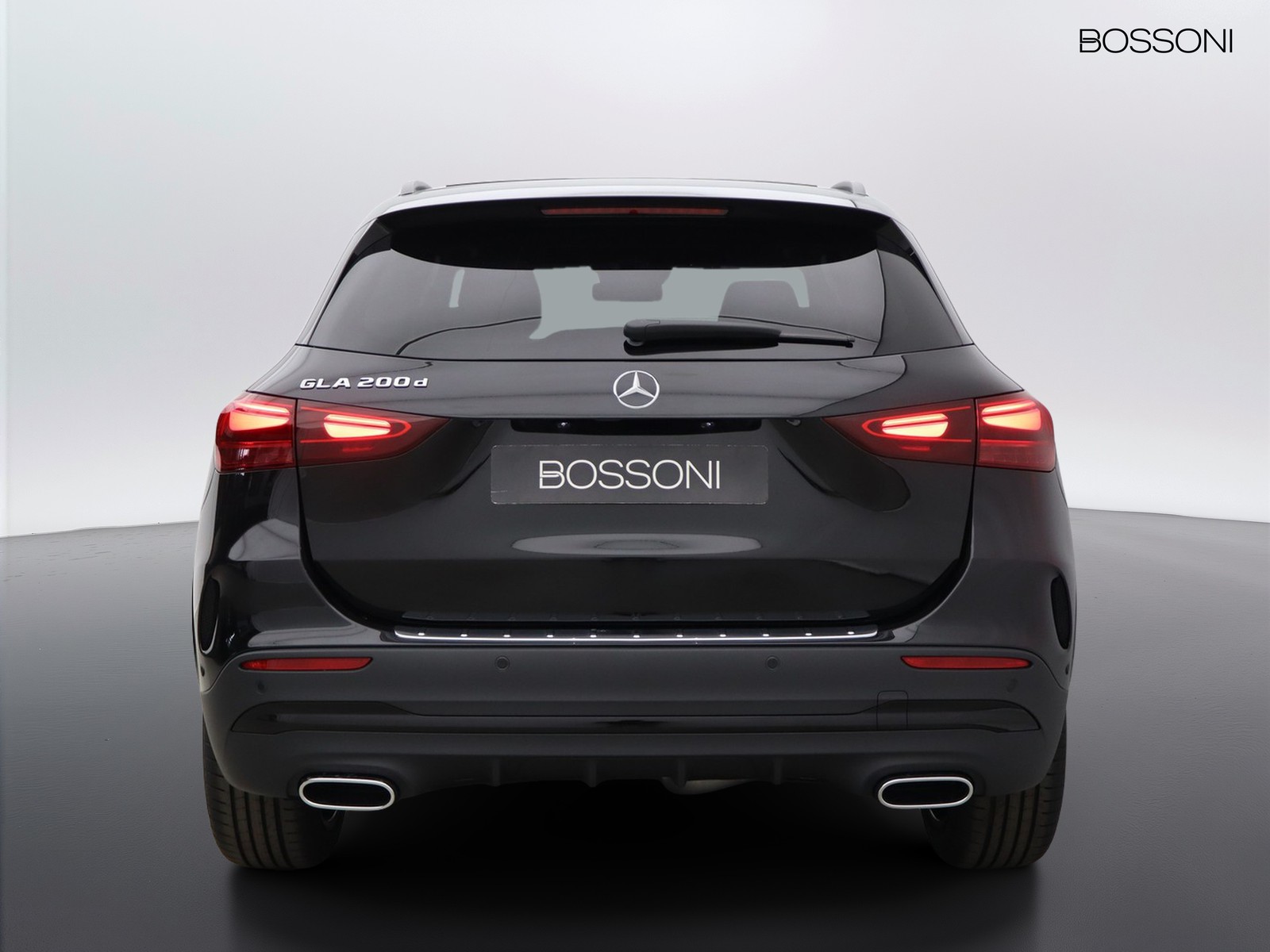 6 - Mercedes GLA 200 d amg line extra 8g-dct
