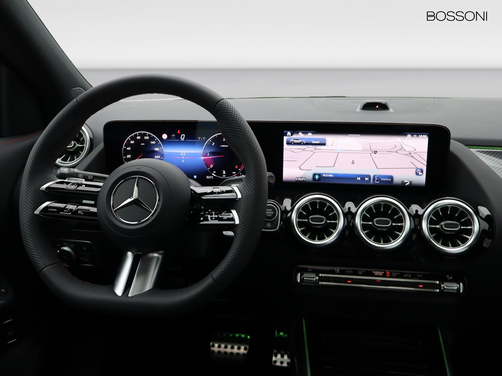 12 - Mercedes GLA 200 d amg line extra 8g-dct