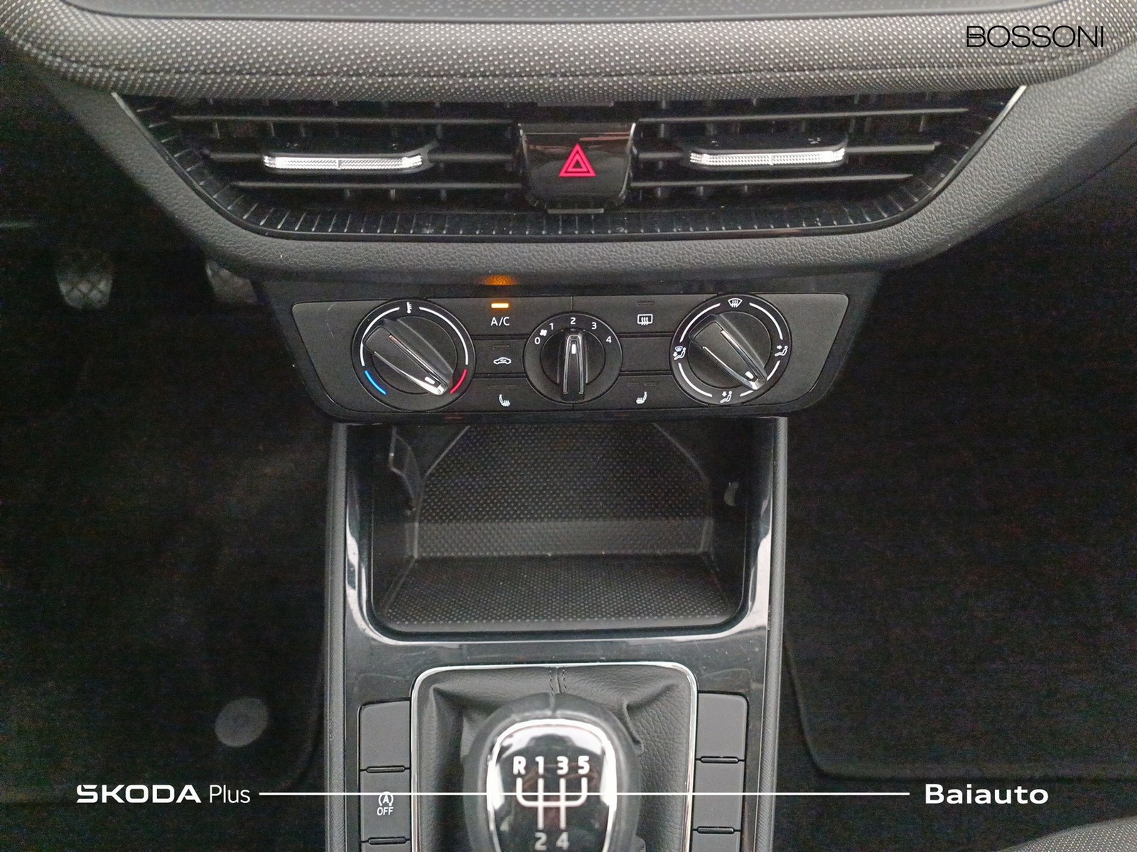 11 - Skoda Fabia 1.0 tsi 95cv 130 edition