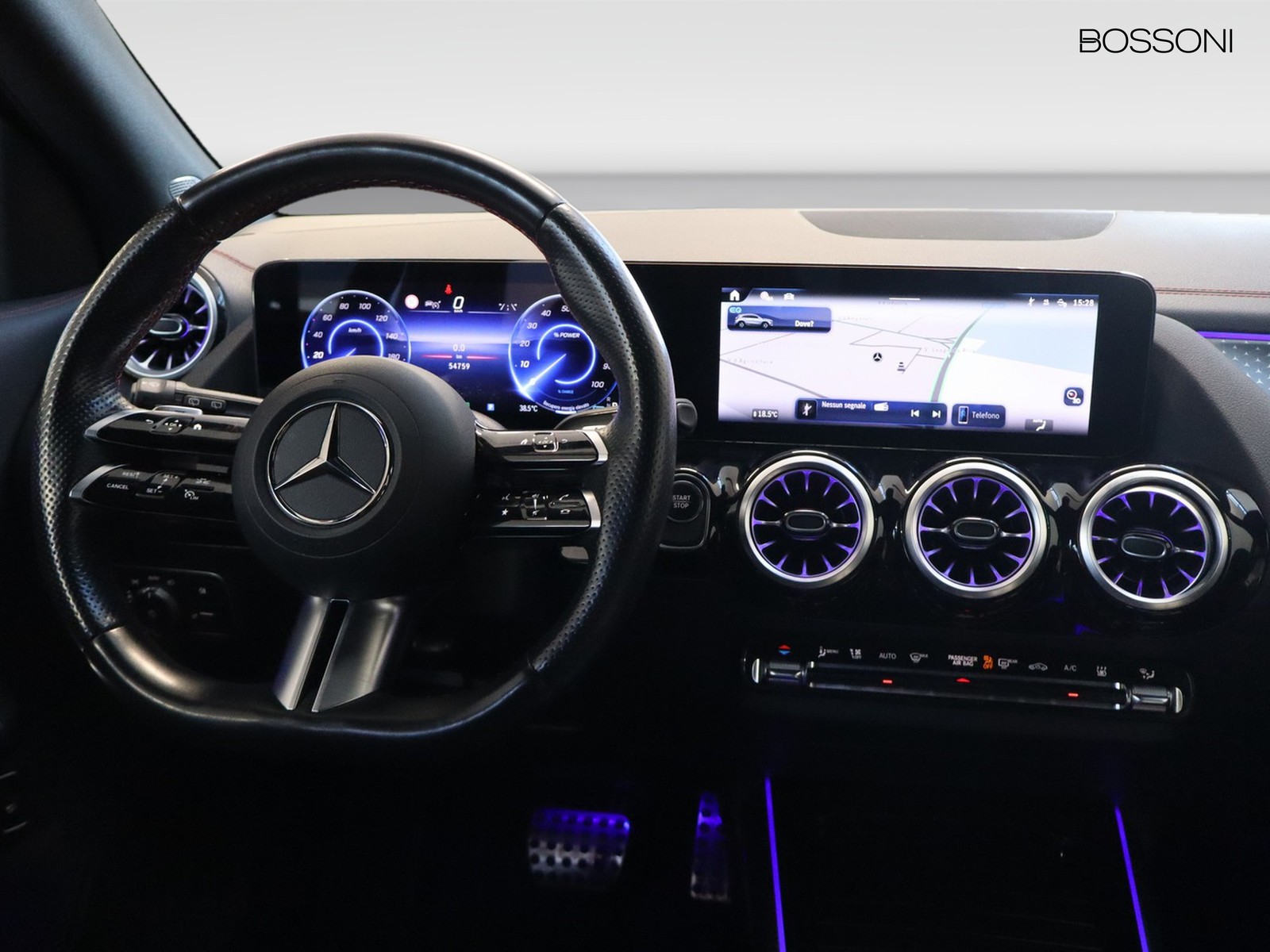 12 - Mercedes EQA 250+ amg line advanced