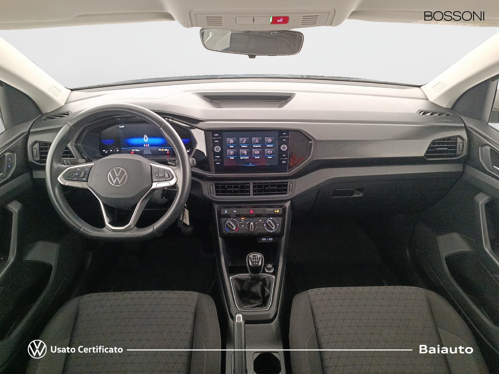 6 - Volkswagen T-Cross 1.0 tsi 95cv style
