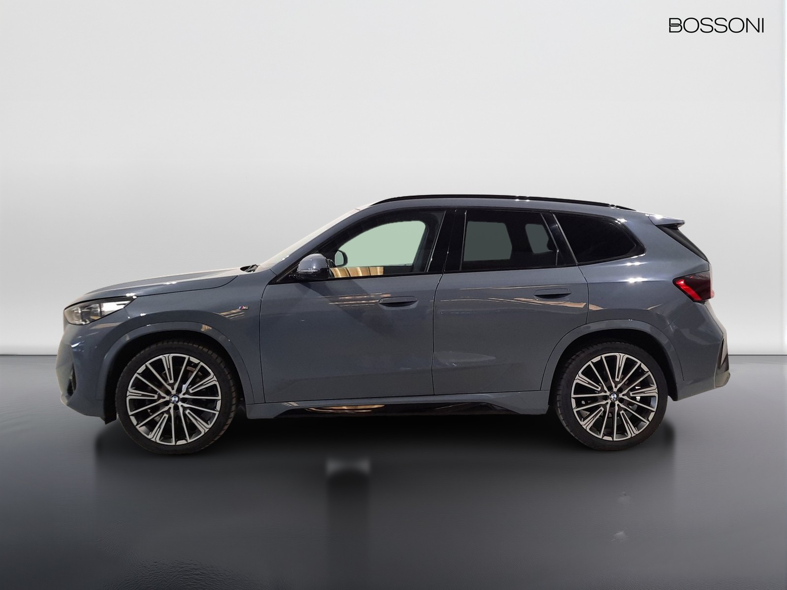 3 - BMW X1 23d mild hybrid 48v xdrive msport dct