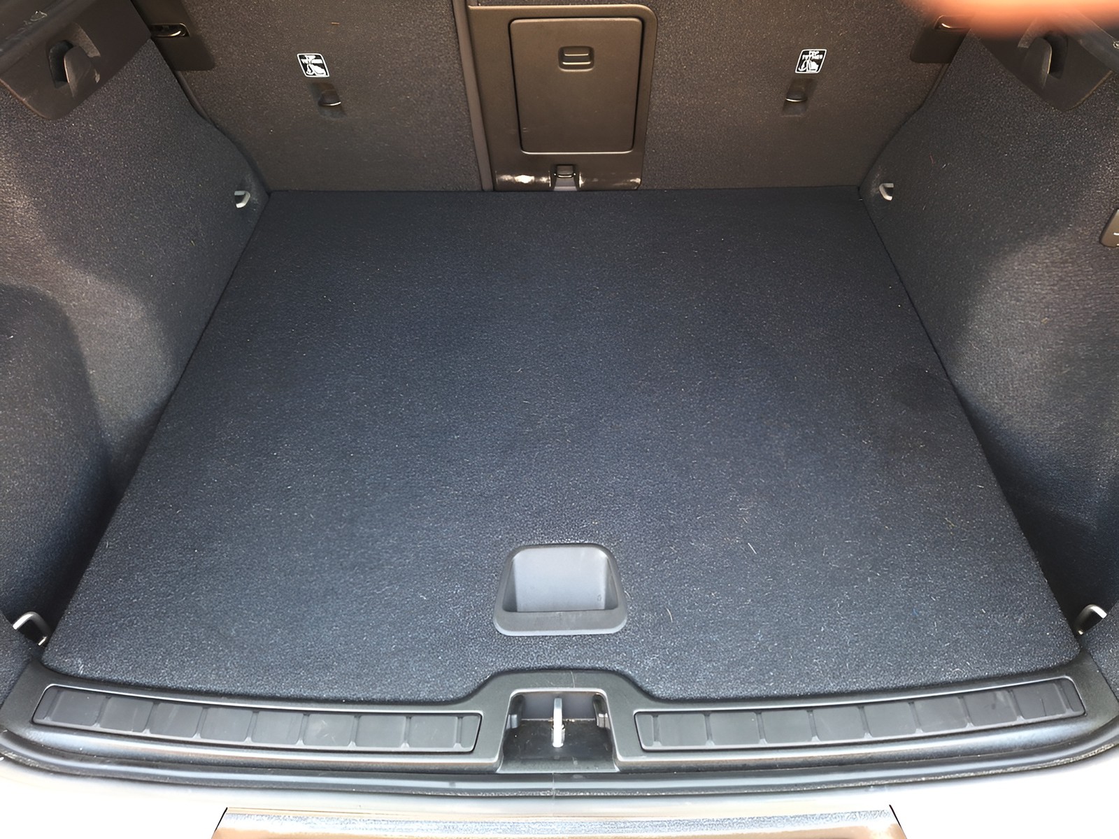 6 - Volvo XC40 1.5 t5 recharge plug-in-hybrid core automatico