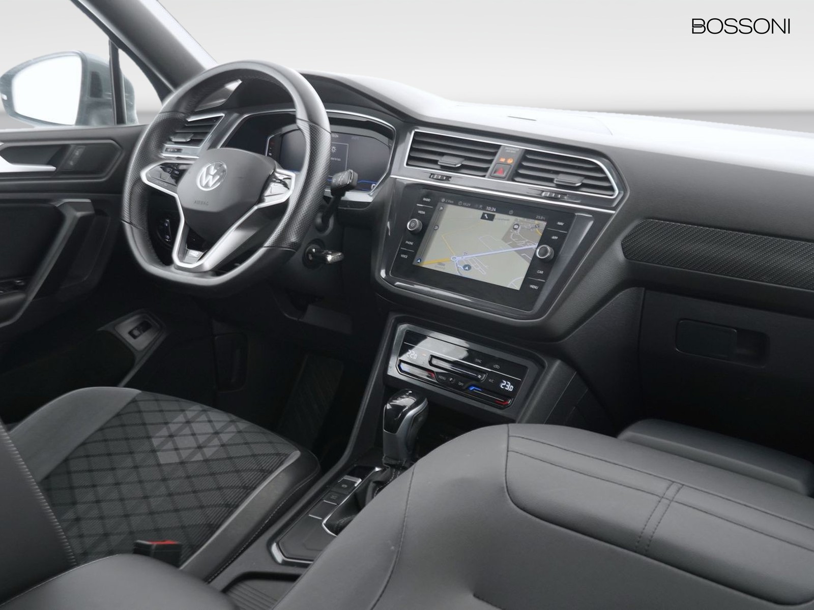 6 - Volkswagen Tiguan allspace 2.0 tdi scr 150cv elegance dsg