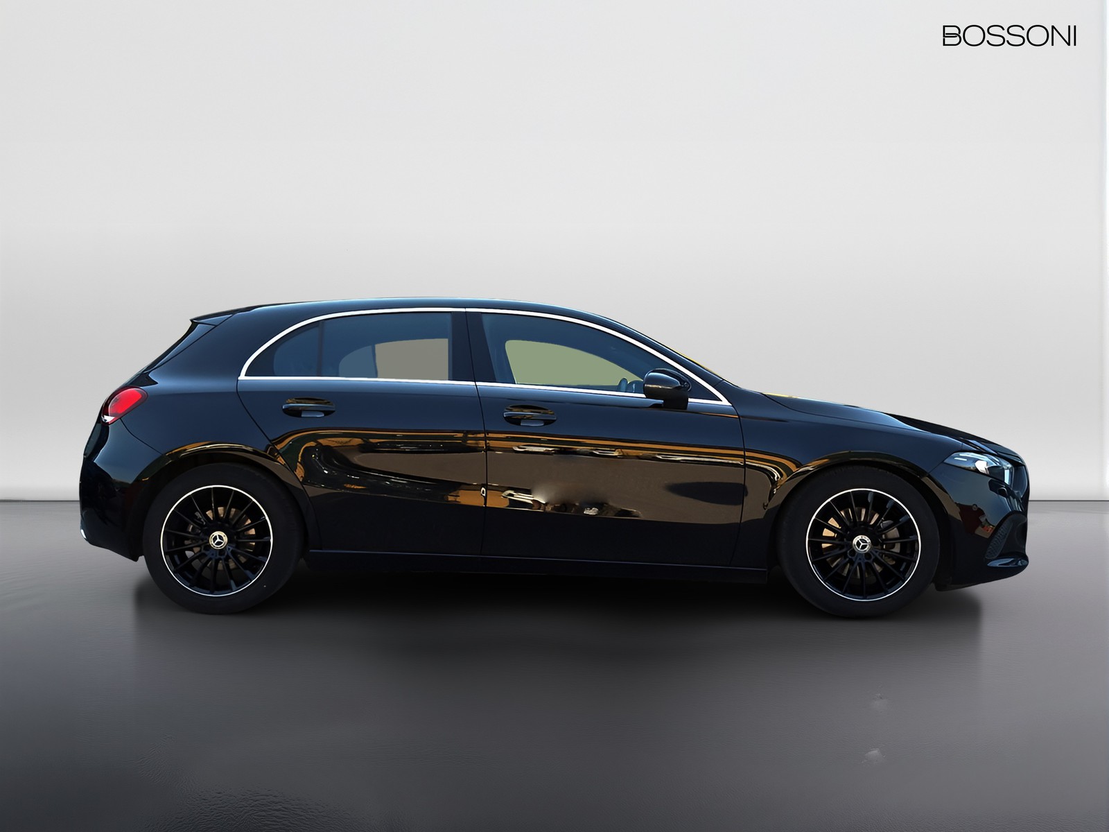 4 - Mercedes Classe A 180 d sport