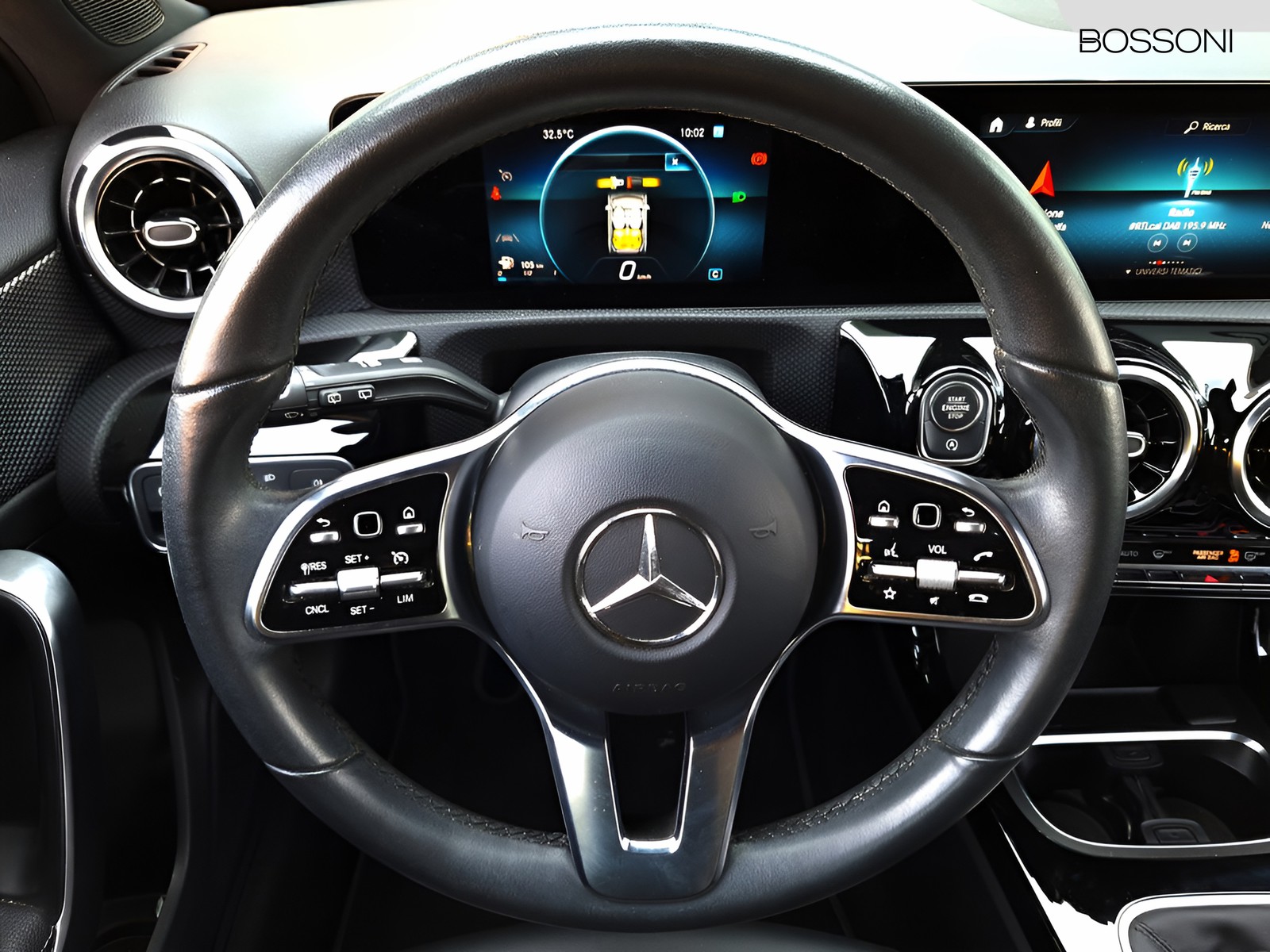 9 - Mercedes Classe A 180 d sport