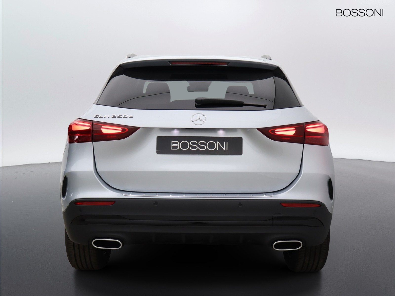 6 - Mercedes GLA 250 e plug-in-hybrid amg line extra 8g-dct