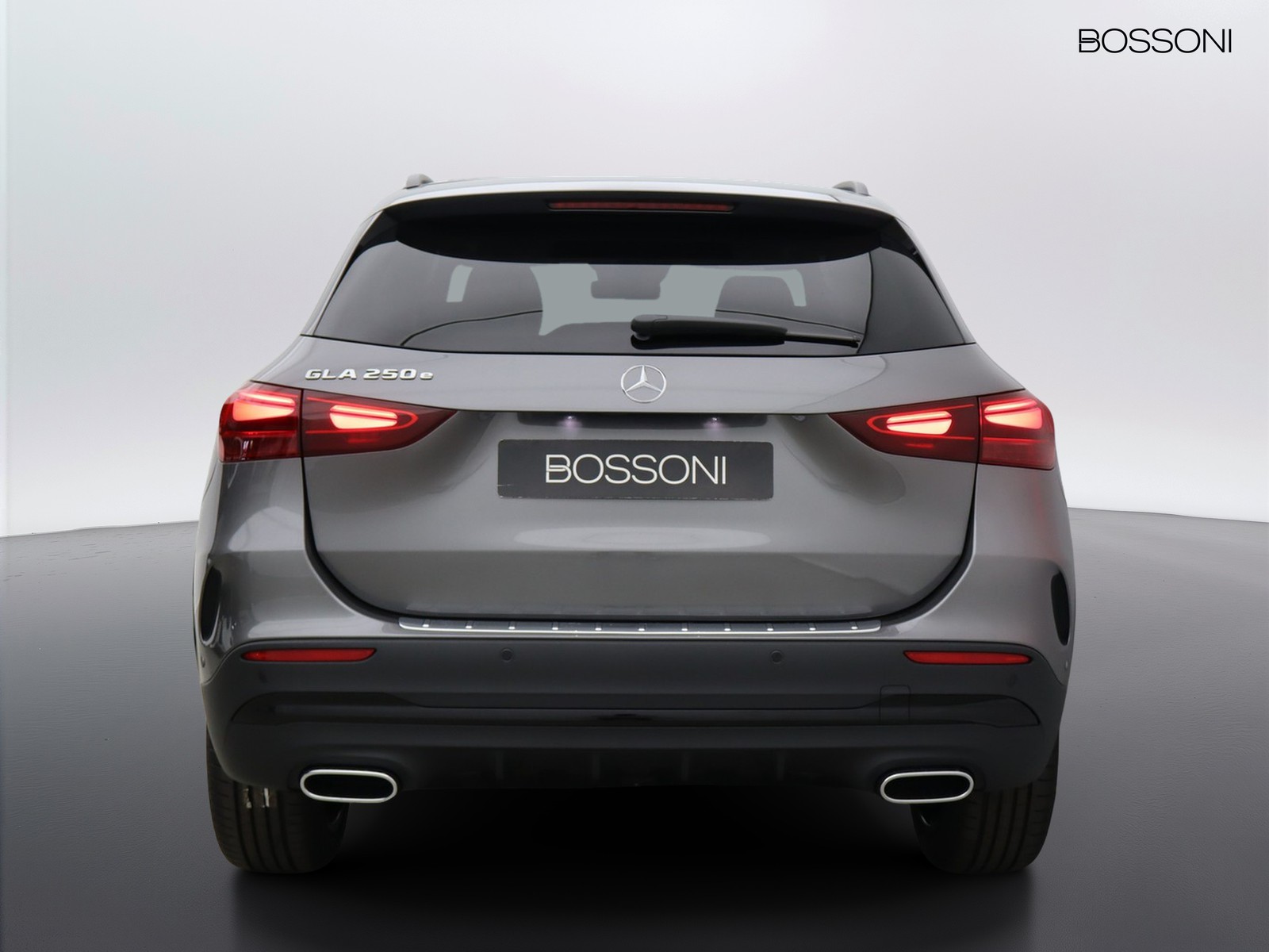 6 - Mercedes GLA 250 e plug-in-hybrid amg line extra 8g-dct