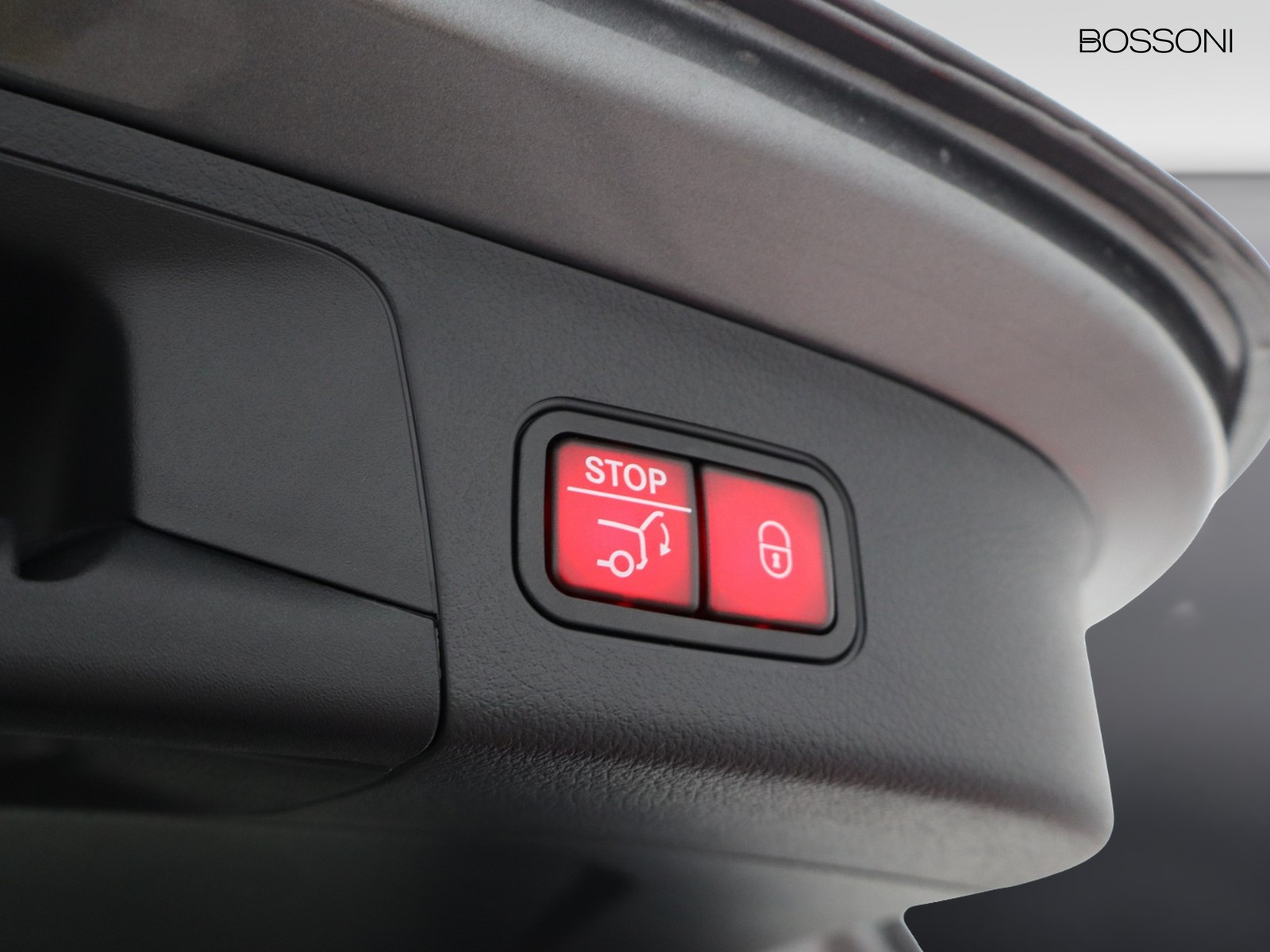 20 - Mercedes GLA 250 e plug-in-hybrid amg line extra 8g-dct
