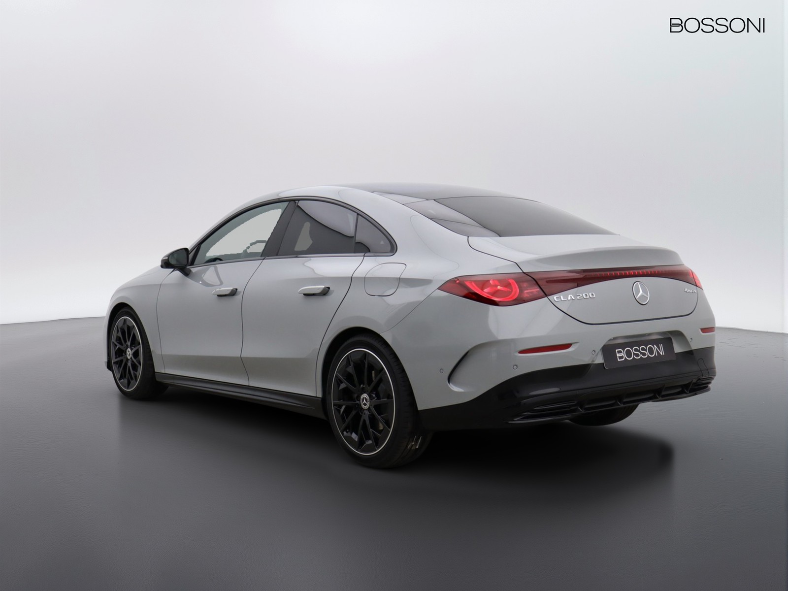 5 - Mercedes CLA 200 advanced plus 4matic auto
