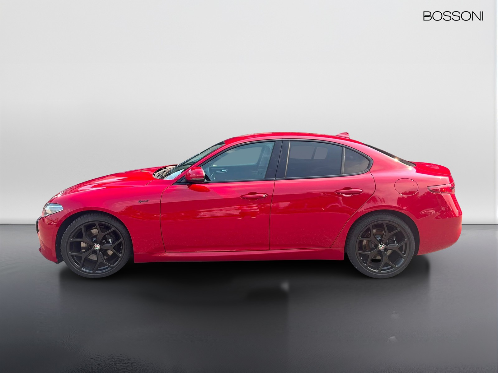18 - Alfa Romeo Giulia 2.2 turbo 160cv sprint at8