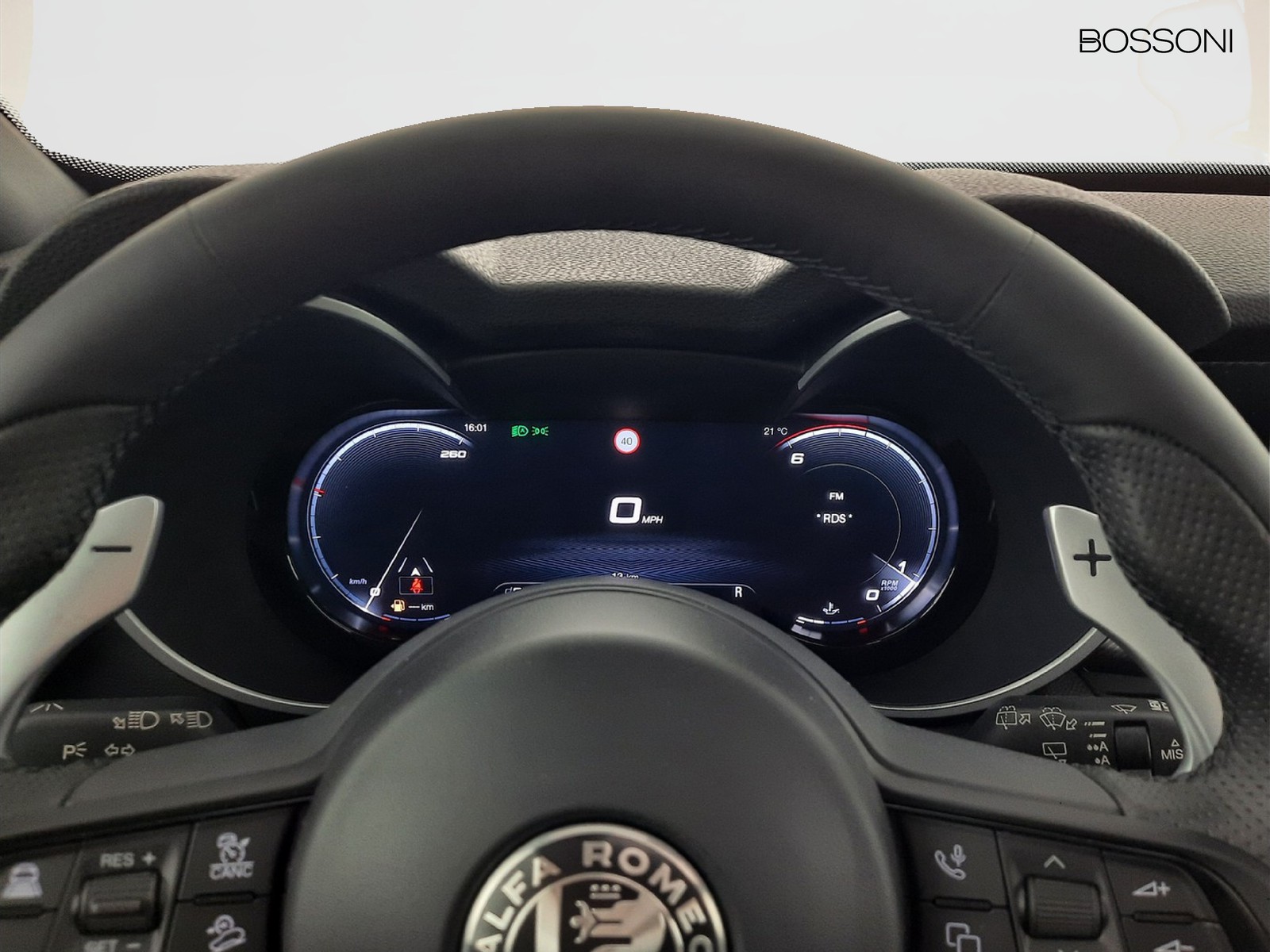 17 - Alfa Romeo Stelvio 2.2 turbo 210cv veloce q4 at8
