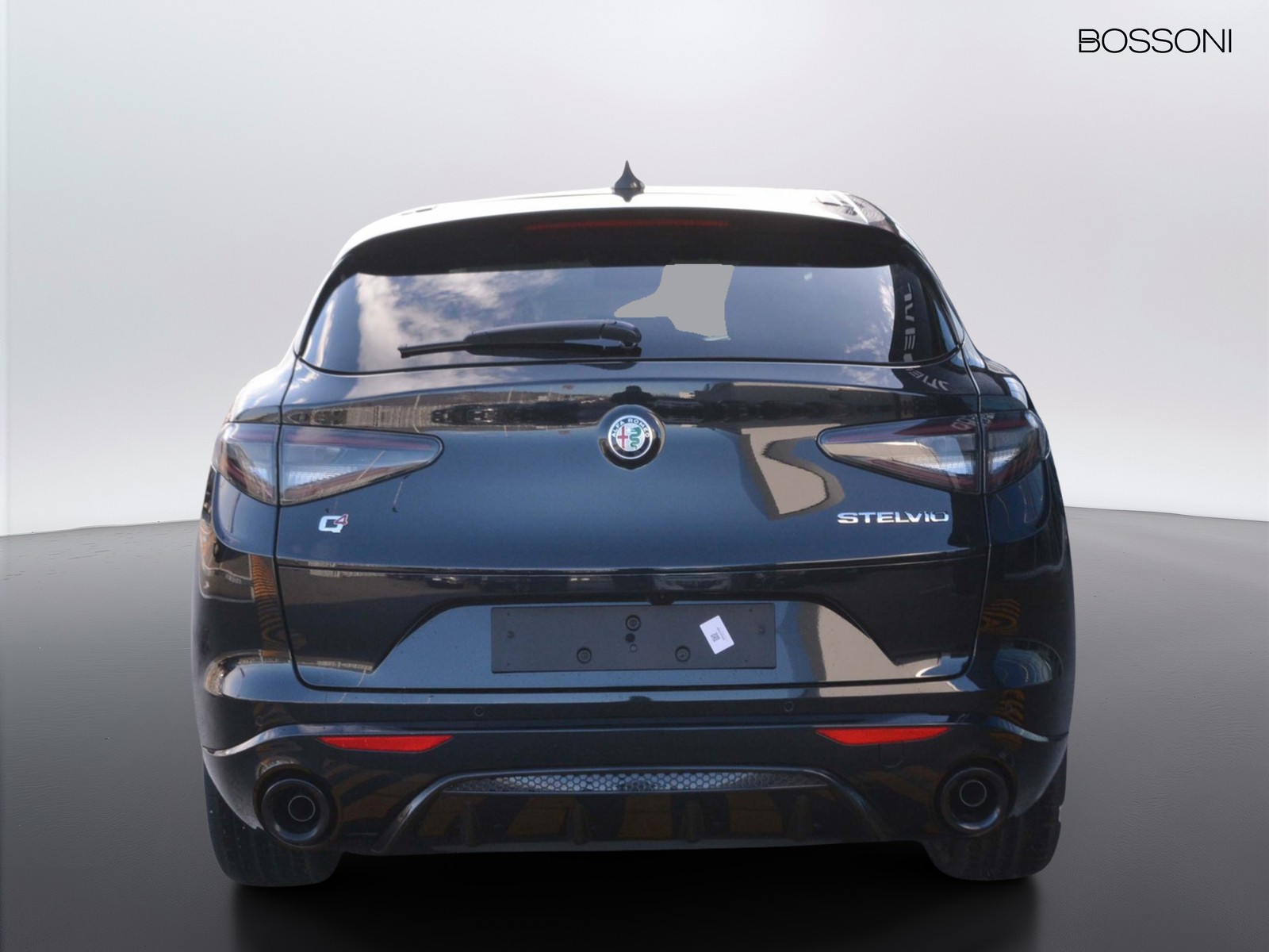4 - Alfa Romeo Stelvio 2.2 turbo 210cv veloce q4 at8