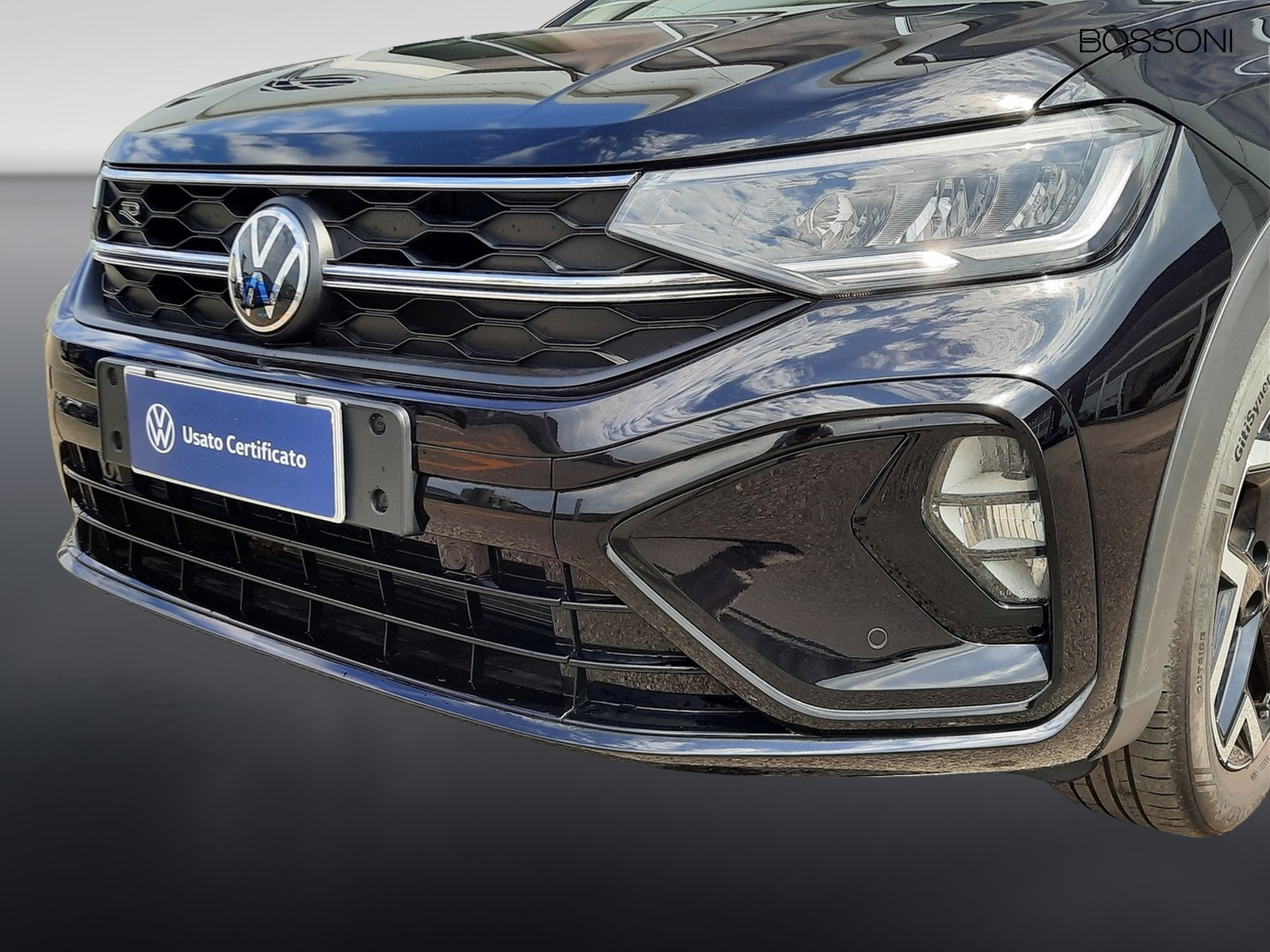 20 - Volkswagen Taigo 1.0 tsi 115cv r-line