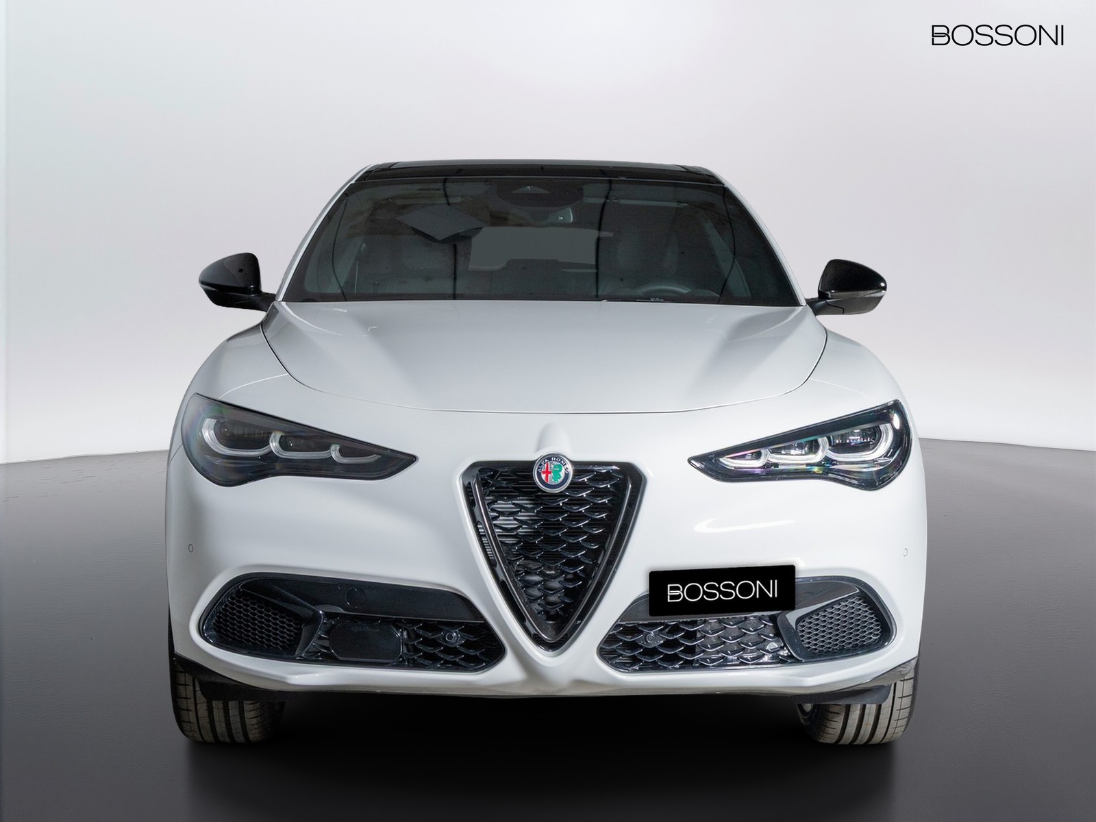 2 - Alfa Romeo Stelvio 2.2 turbo 210cv veloce q4 at8