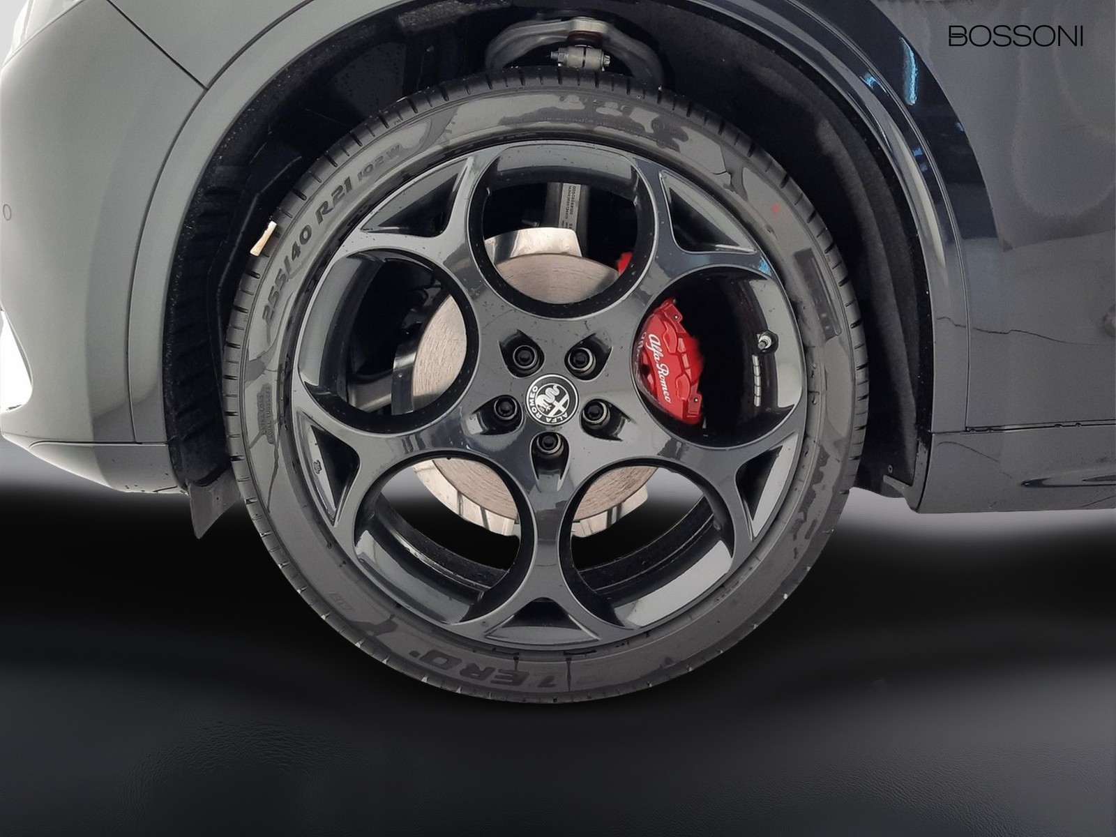 24 - Alfa Romeo Stelvio 2.2 turbo 210cv veloce q4 at8