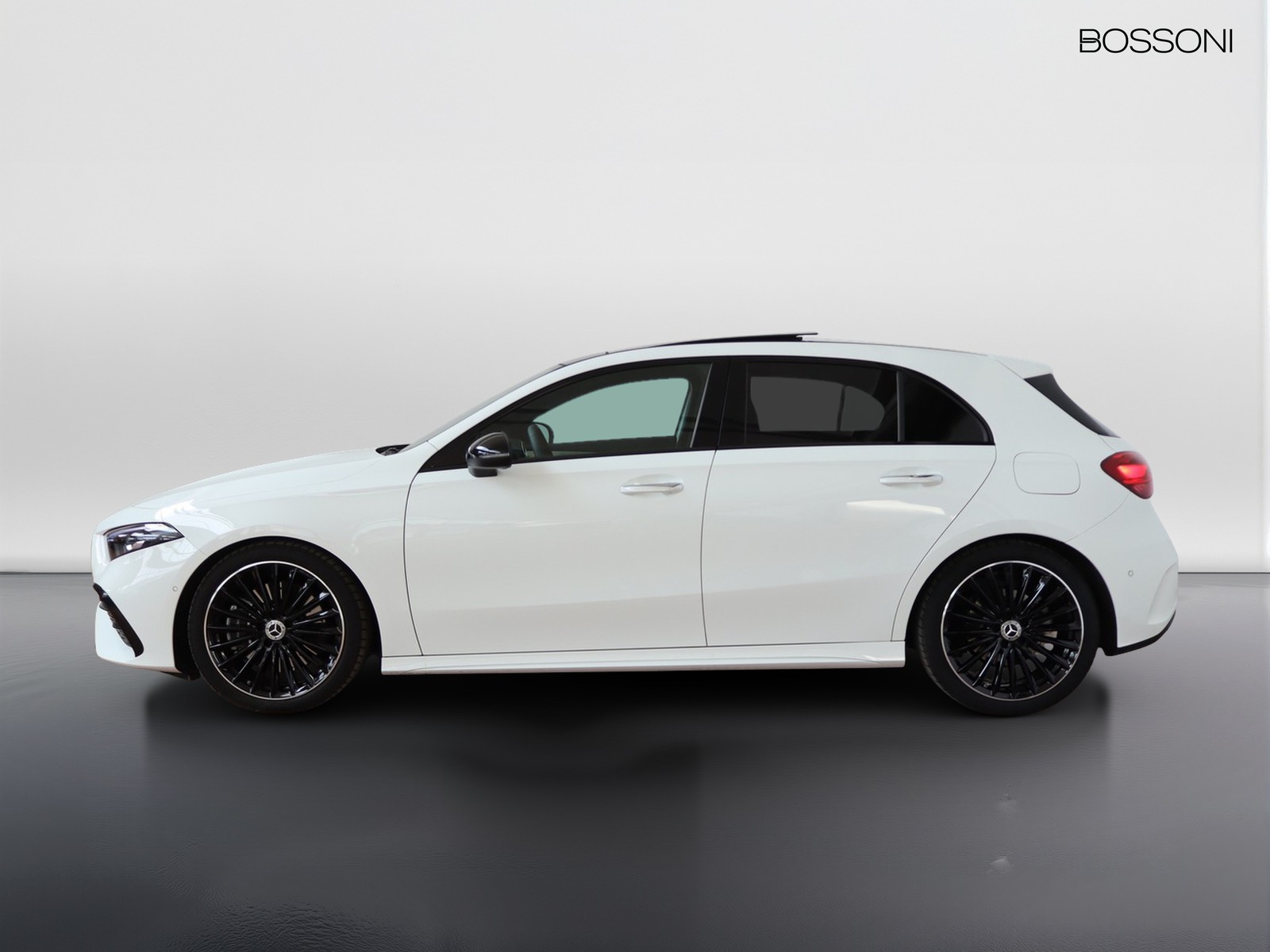 3 - Mercedes Classe A 250 amg line premium 4matic speedshift dct amg 8g