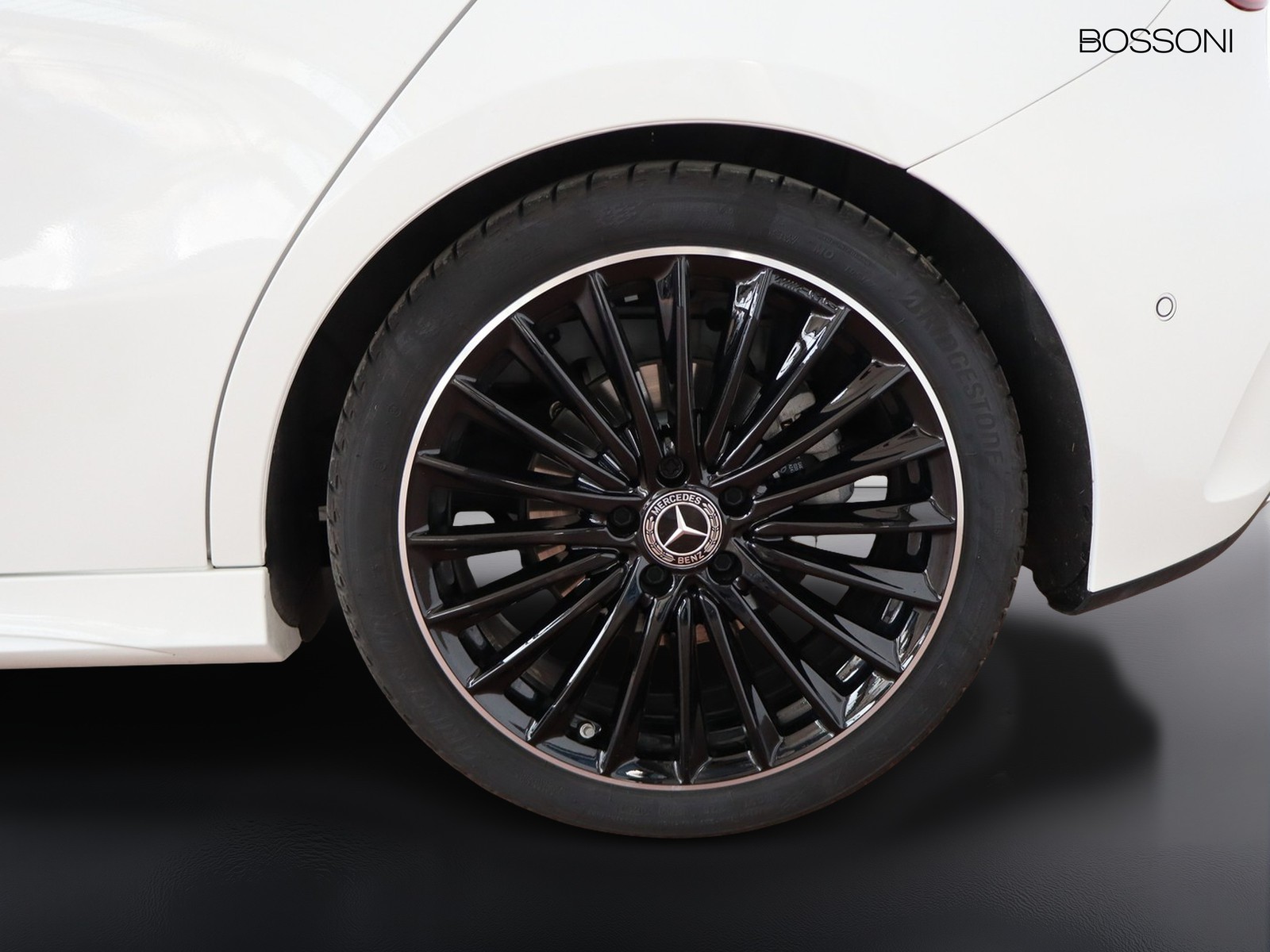 4 - Mercedes Classe A 250 amg line premium 4matic speedshift dct amg 8g
