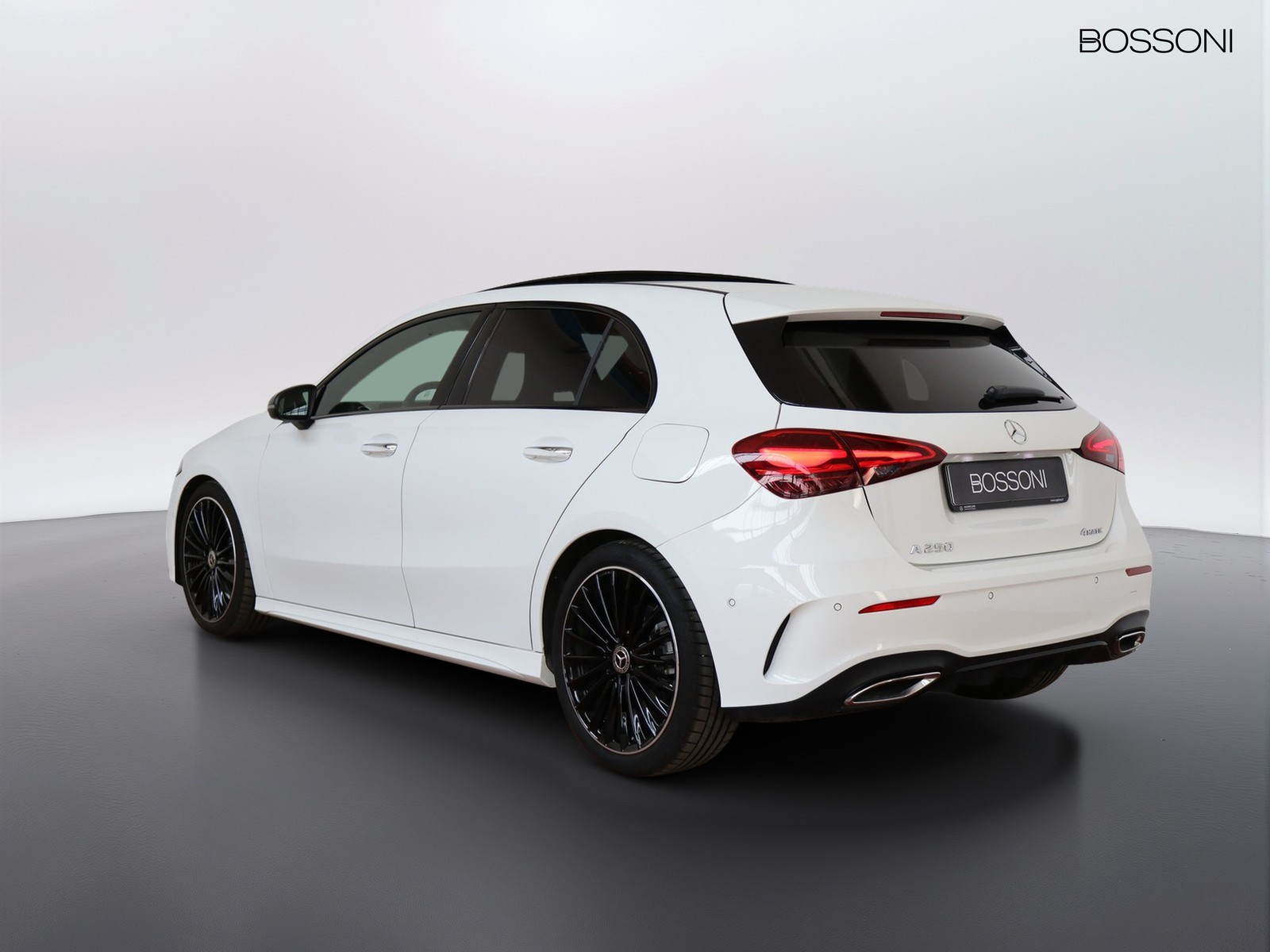 5 - Mercedes Classe A 250 amg line premium 4matic speedshift dct amg 8g