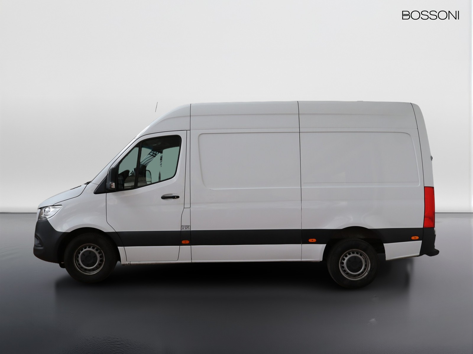 3 - Mercedes Vans Sprinter 317 2.0 cdi f 37/35 rwd h2